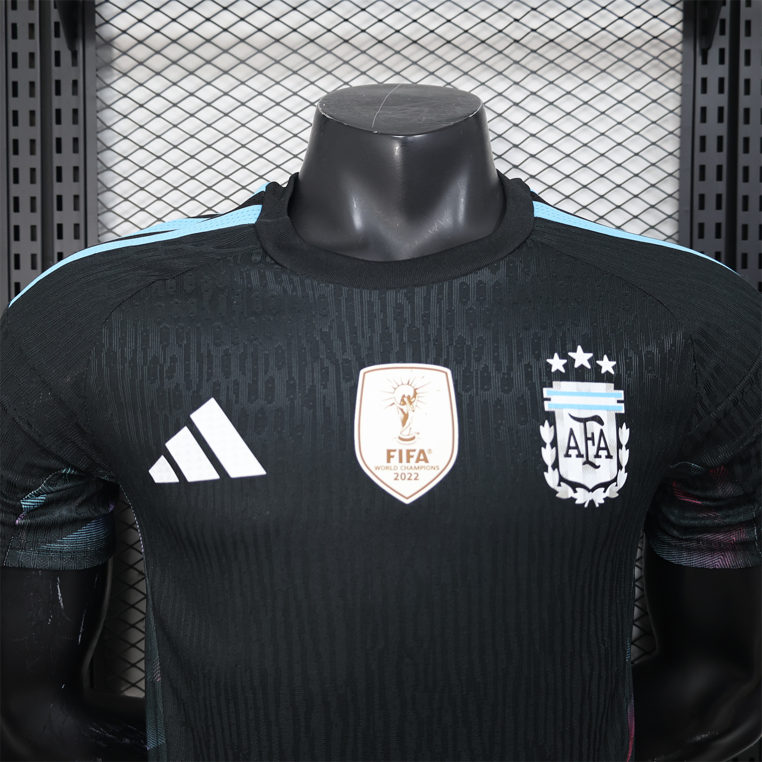 AlphaJersey-Argentina 2026 Black Pre-Match Training Jersey - Player Version