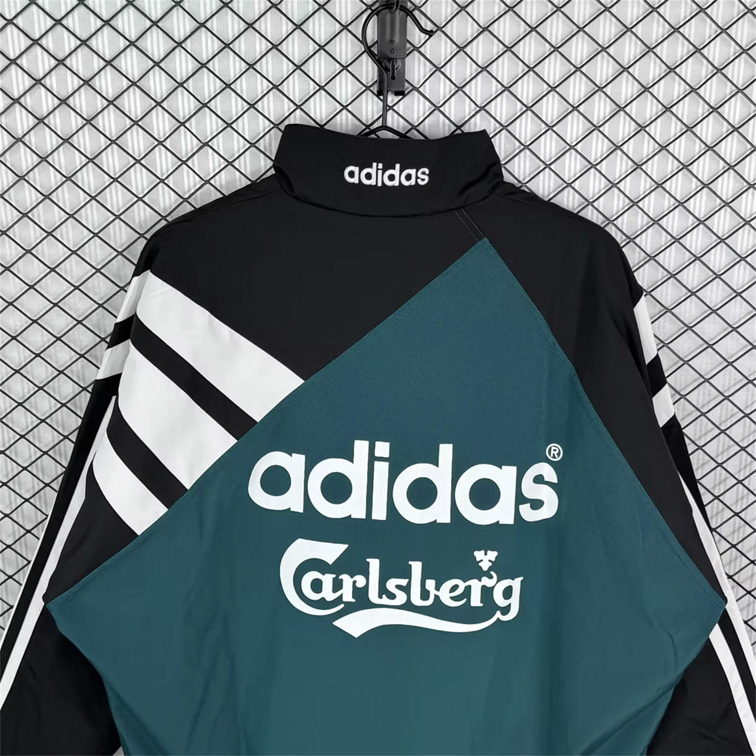 AlphaJersey-Retro Liver.pool 1995-96 Green And Black Windbreaker