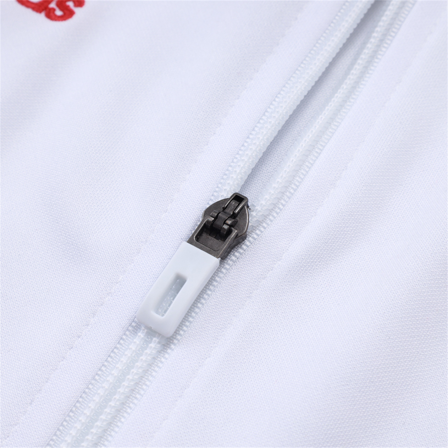 AlphaJersey-Bayern Munich 25-26 Jacket Training Tracksuit - White Throwback Jackets & Grey Pants