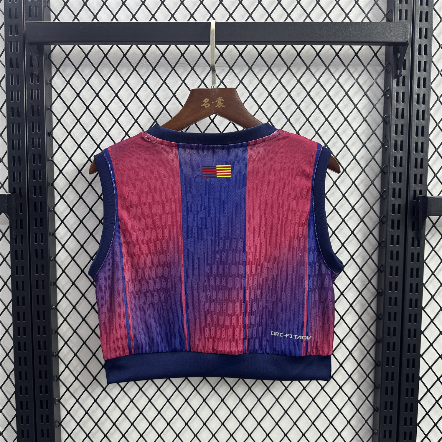 AlphaJersey-Women's Barcelona 25-26 Home Center Logo Yoga Vest