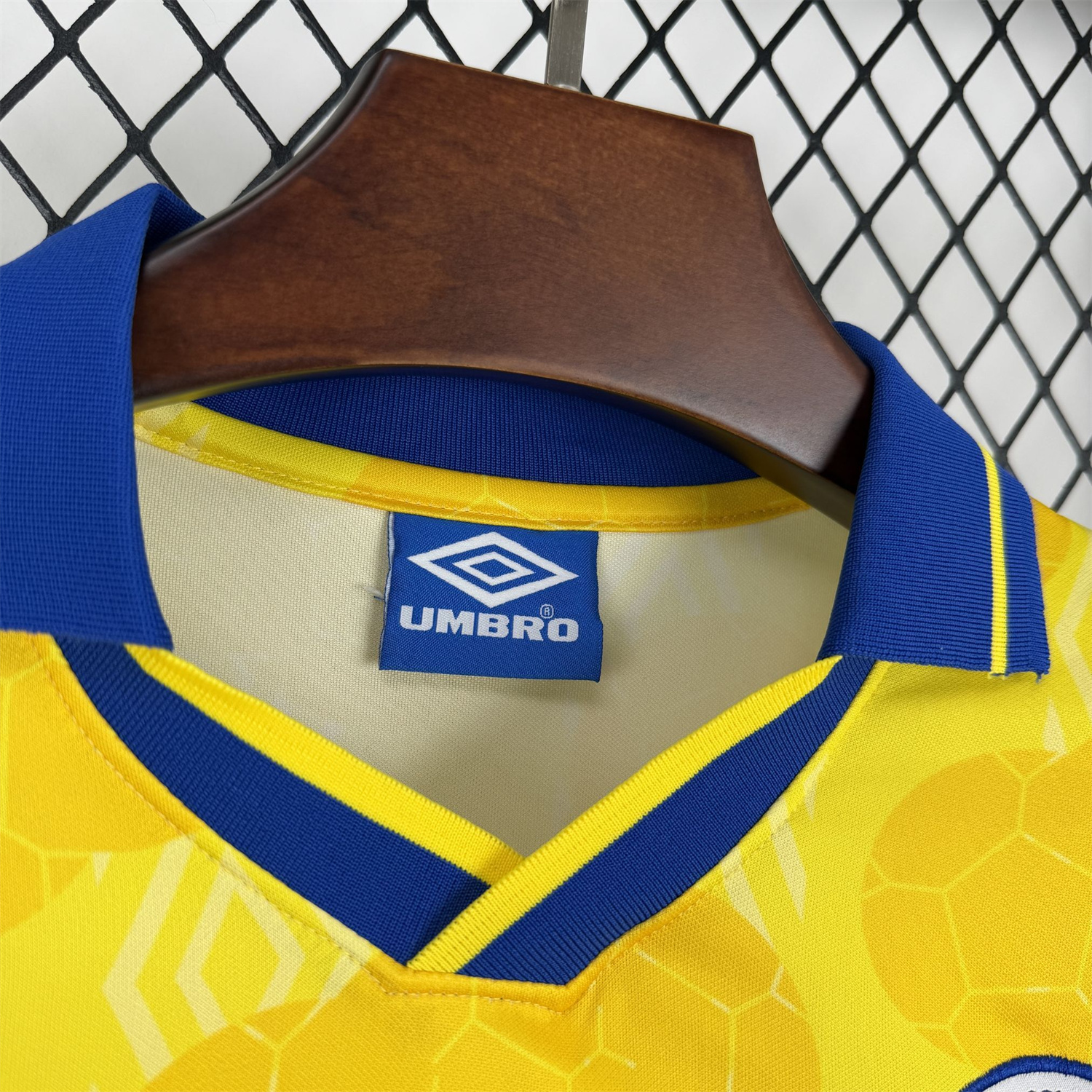 AlphaJersey-Retro Colombia 1994 Home Long Sleeves Jersey