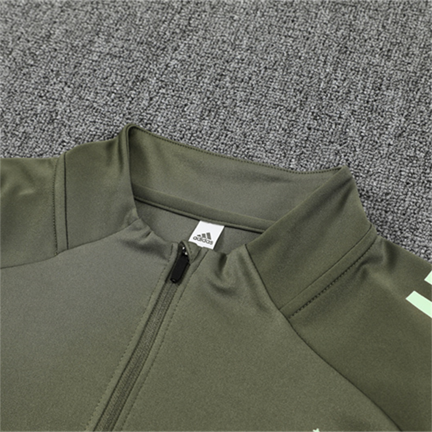 AlphaJersey-Real Madrid 25-26 Long Sleeve Training Set - Army Green Top & Pants
