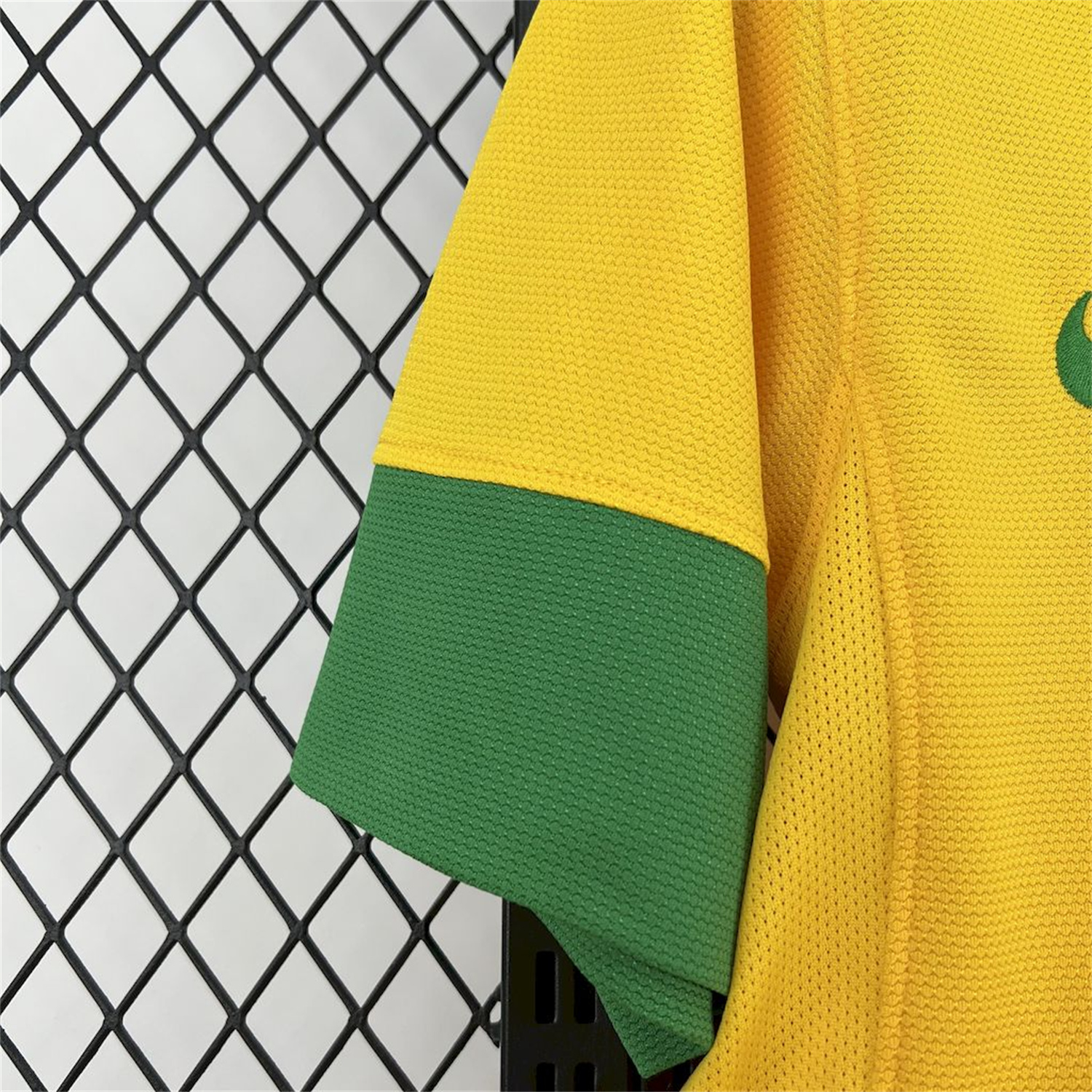 AlphaJersey-Retro Brazil 2012 Home Jersey