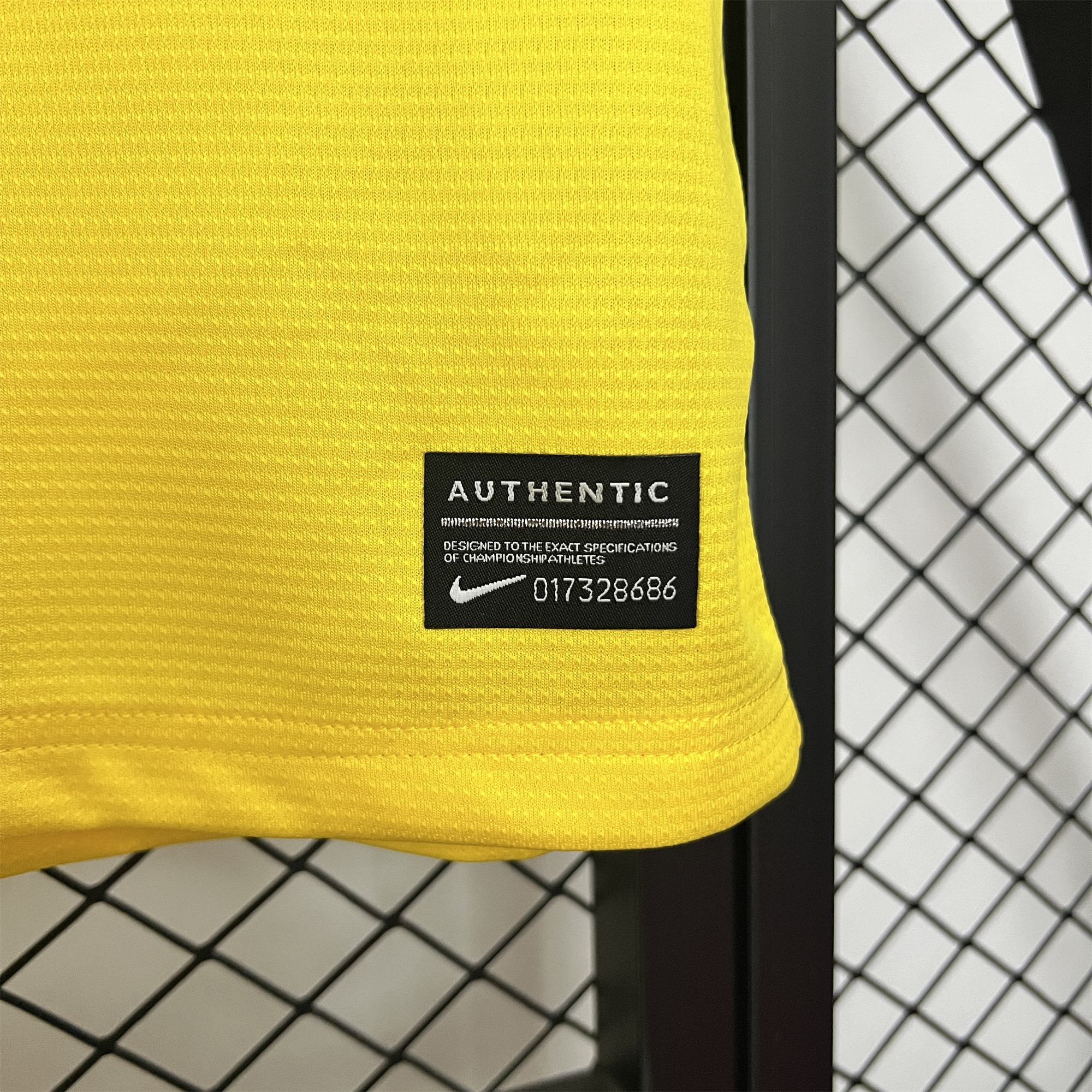 AlphaJersey-Retro Arsenal 2013-14 Away Jersey