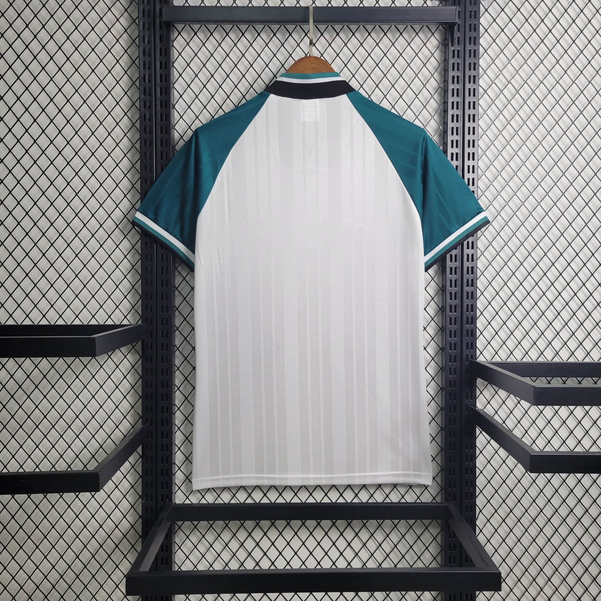 AlphaJersey-Retro Liver.pool 1993-95 Away Stadium Jersey