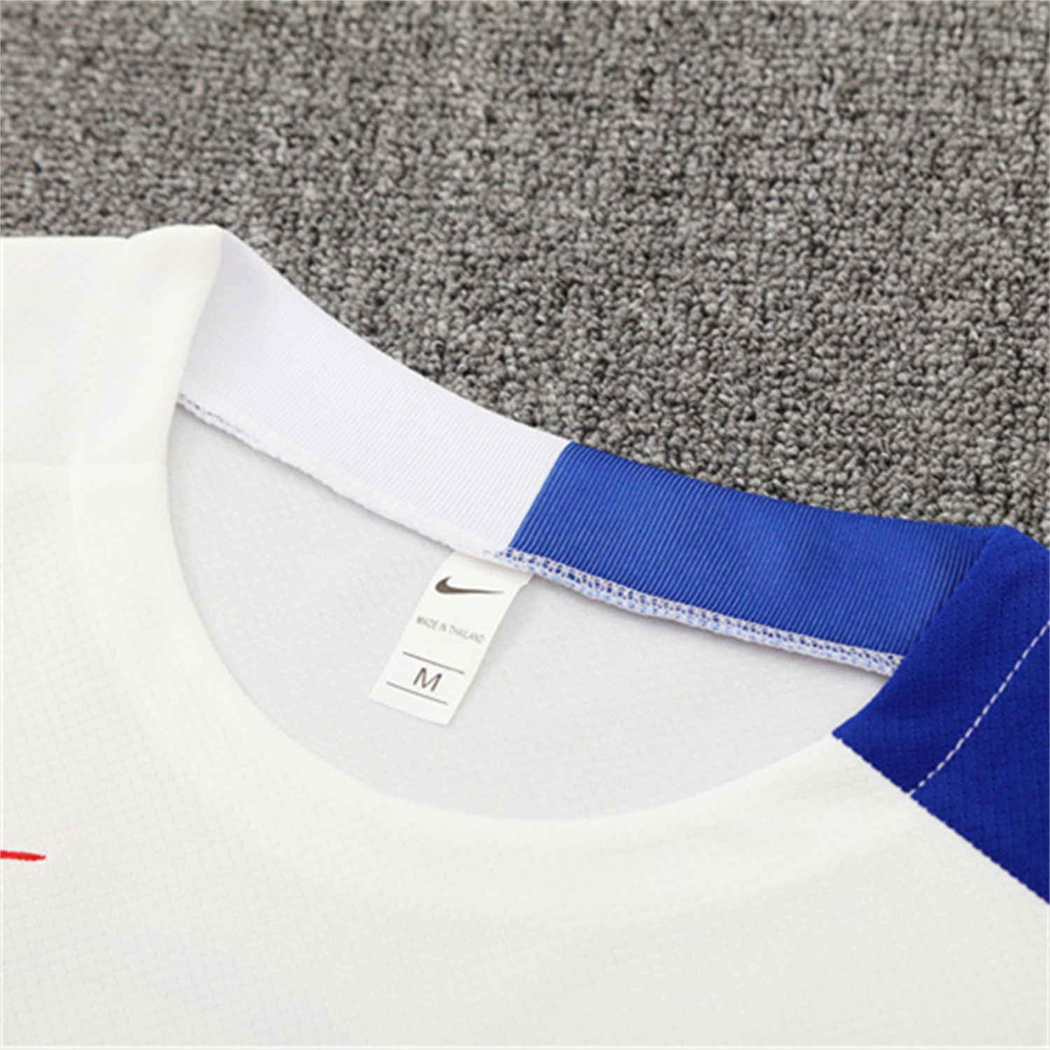 AlphaJersey-Paris Saint-Germain PSG 25-26 Kids Short-Sleeve Training Set - White Top & Black Shorts