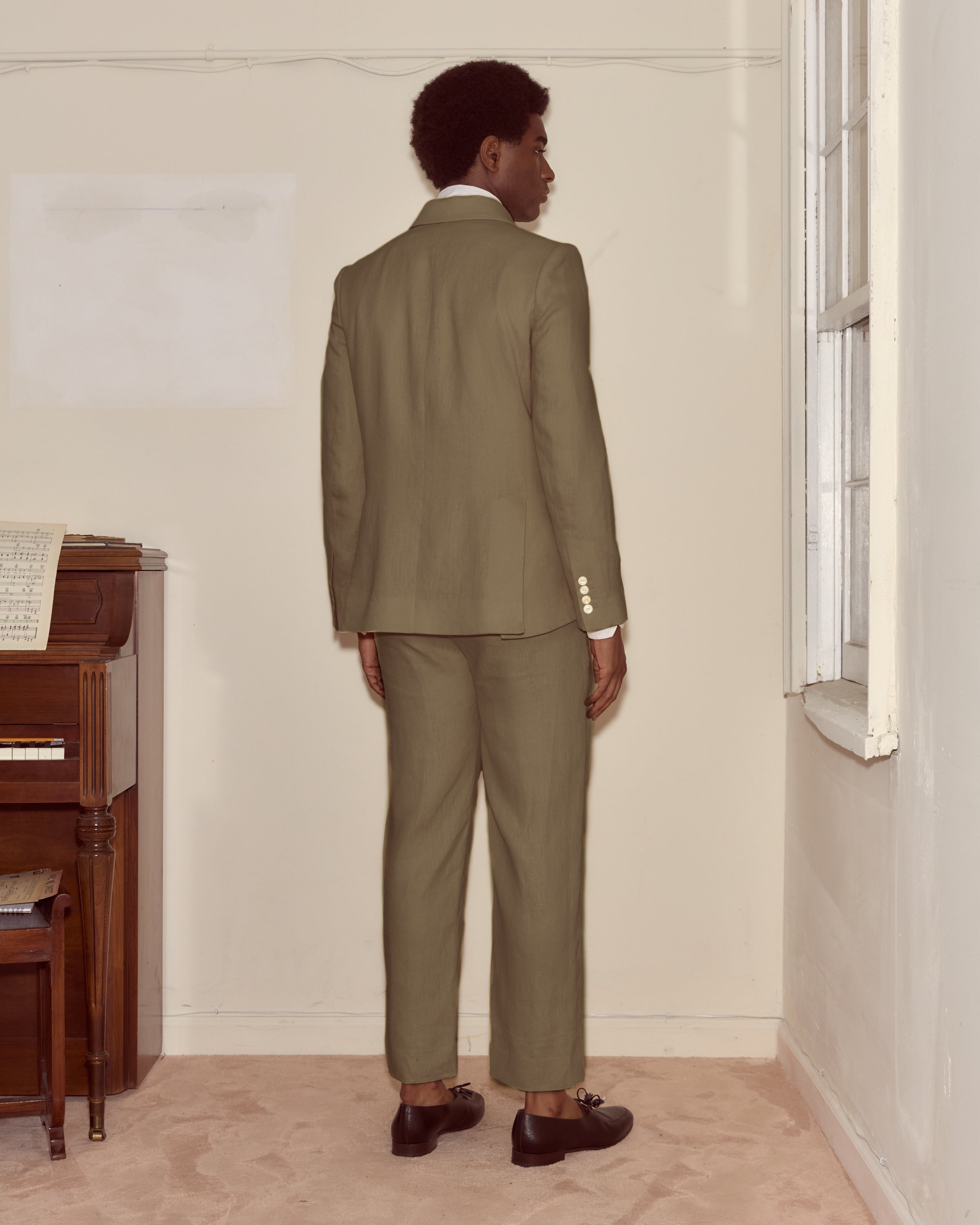 Lightweight Linen Double-Breasted Suit Jacket - Olive | Modern Menswear by yycbvcnbmmnbm