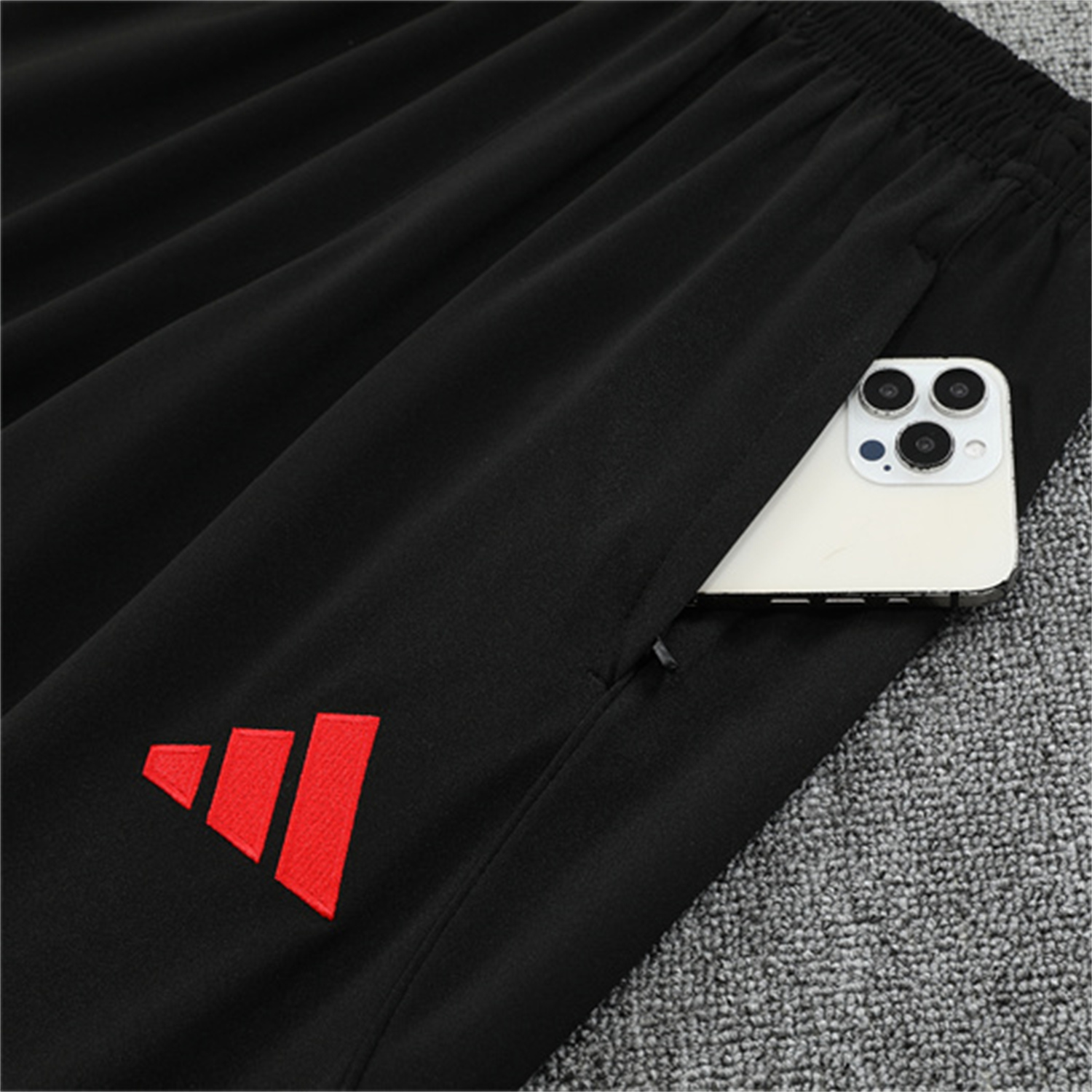 AlphaJersey-Liver.pool 25-26 Long Sleeve Training Set - Red Camouflage Top & Blsck Pants