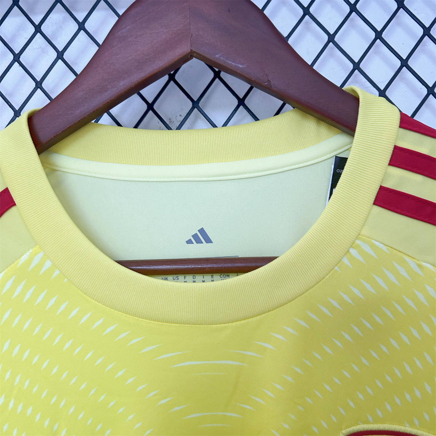 AlphaJersey-Arsenal 25-26 Yellow Goalkeeper Jersey - Fans Version