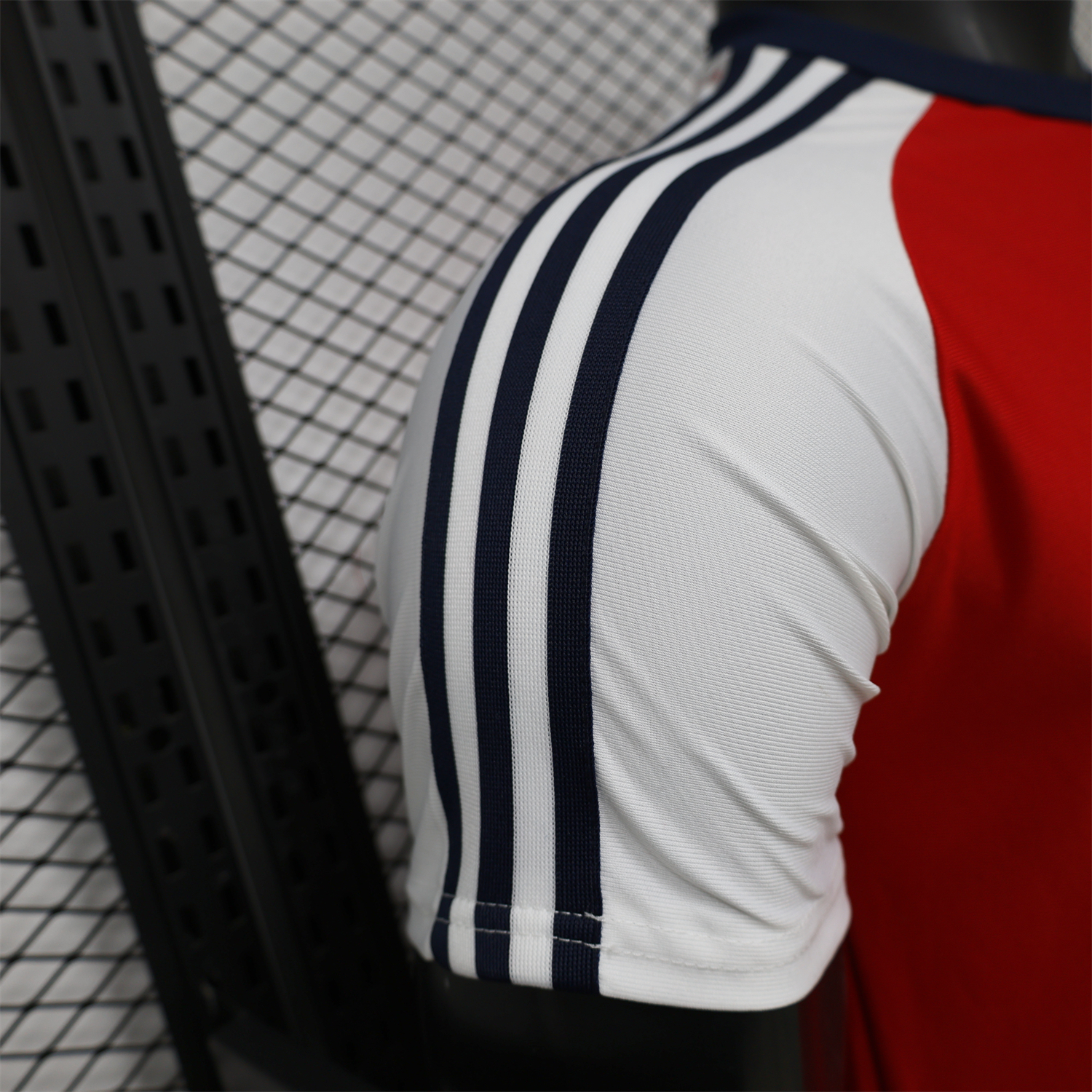 AlphaJersey-Arsenal 25-26 Red With White Casual Jersey - Player Version