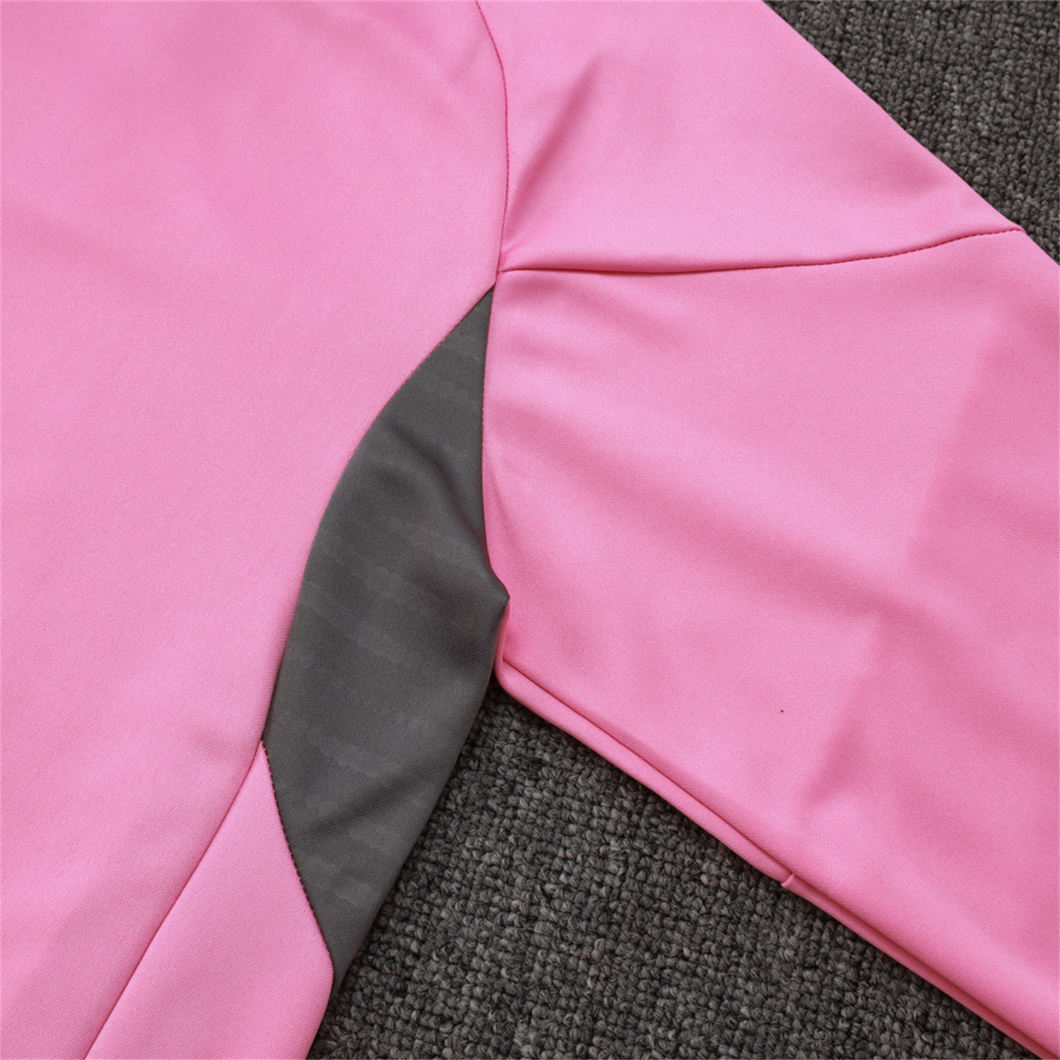 AlphaJersey-INT M.A.M 25-26 Long Sleeves Training Set - Pink Top & Black Pants