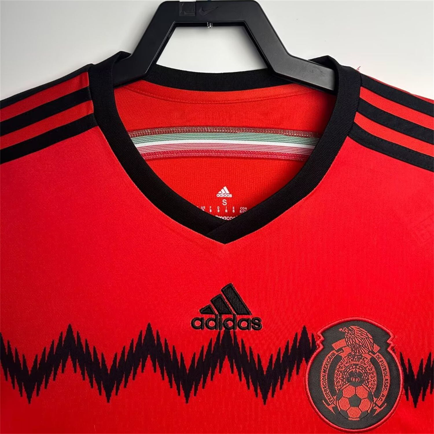 AlphaJersey-Retro Mexico 2014 Away Red Jersey