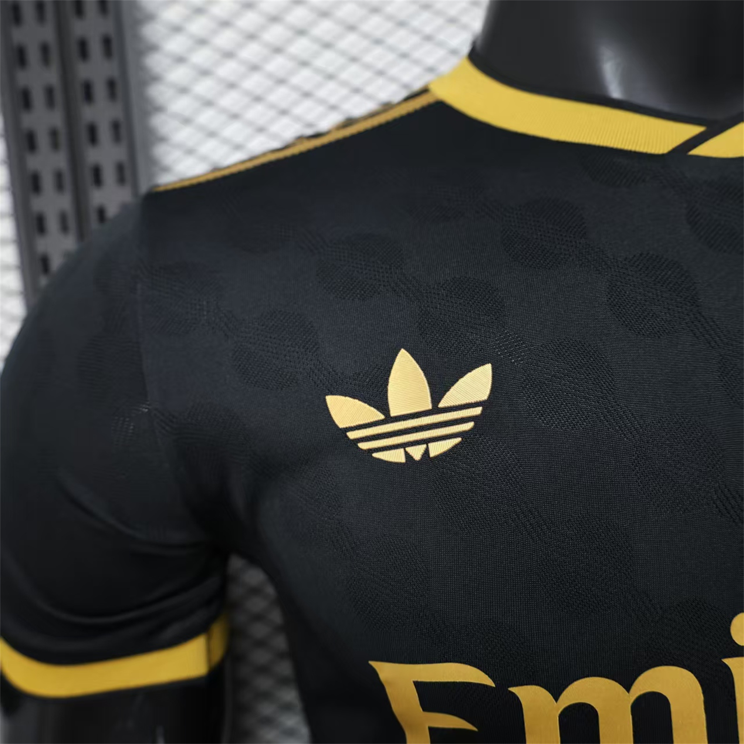 AlphaJersey-Real Madrid 25-26 Polka Dots Black And Gold Jersey - Player Version