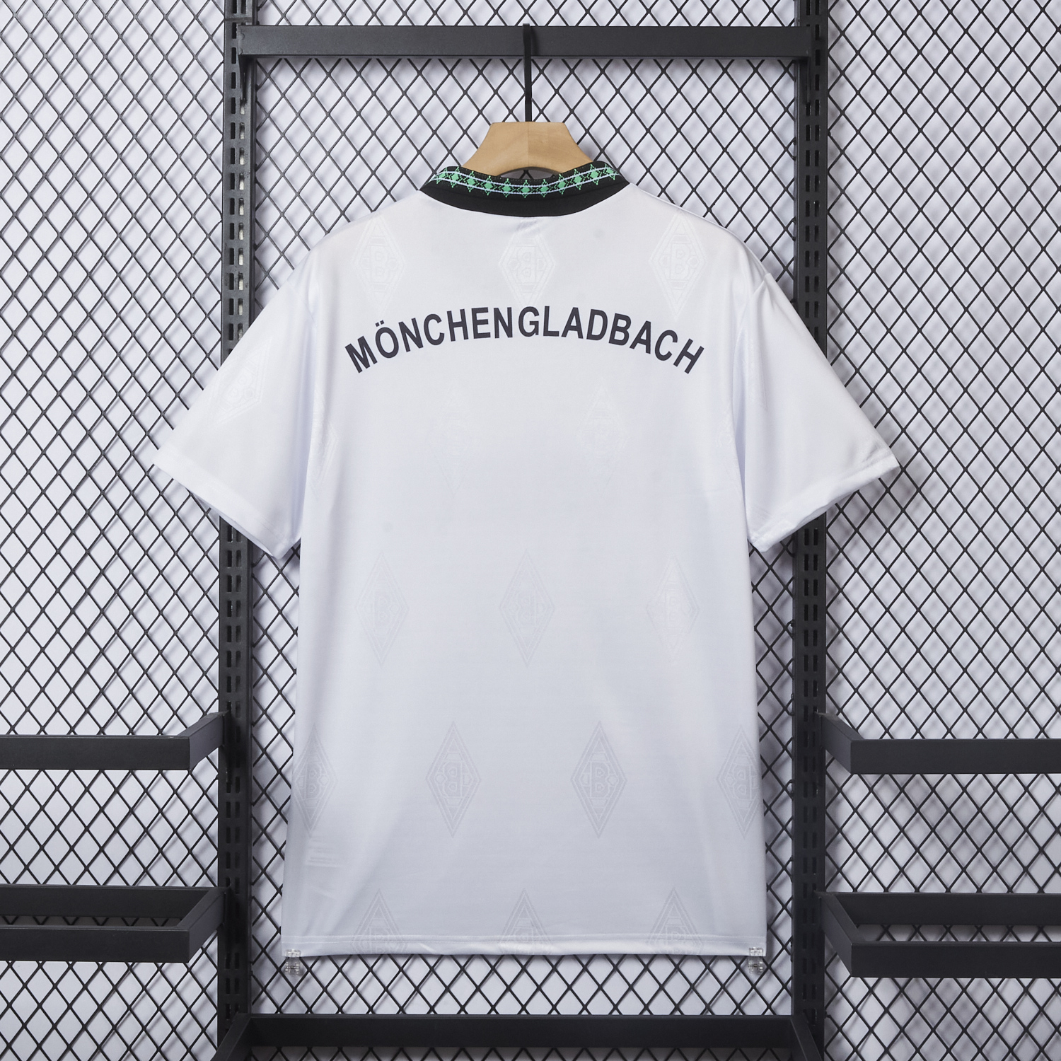 AlphaJersey-Retro Borussia Mönchengladbach 1995-96 Home Jersey
