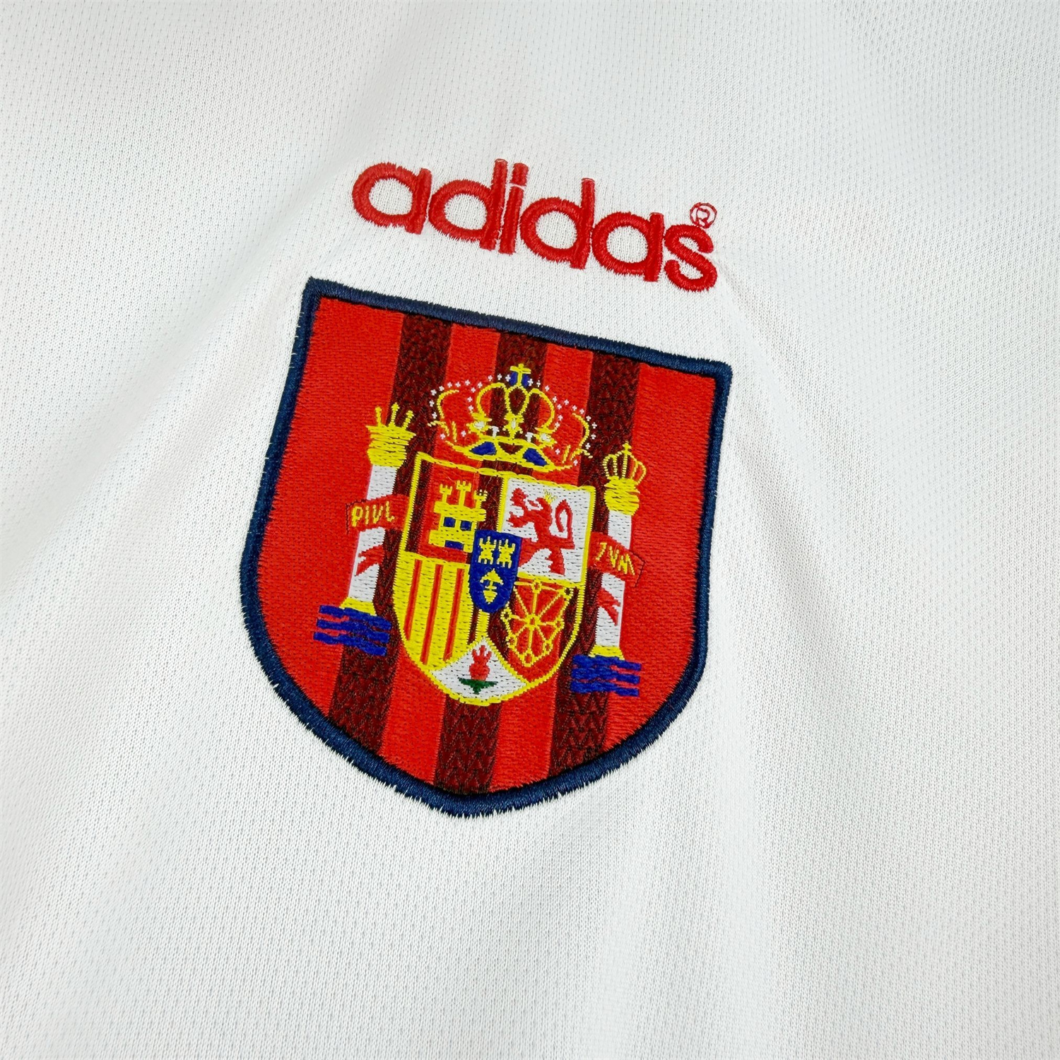 AlphaJersey-Retro Spain 1996 Away Long Sleeves Jersey - Fans Version