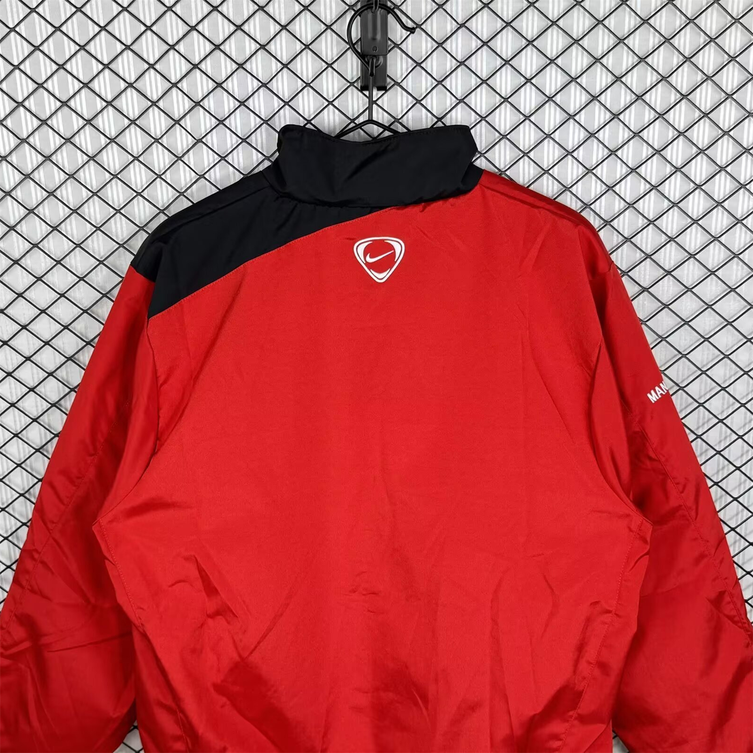 AlphaJersey-Retro Manchester United 2007-08 Red Windbreaker Jacket