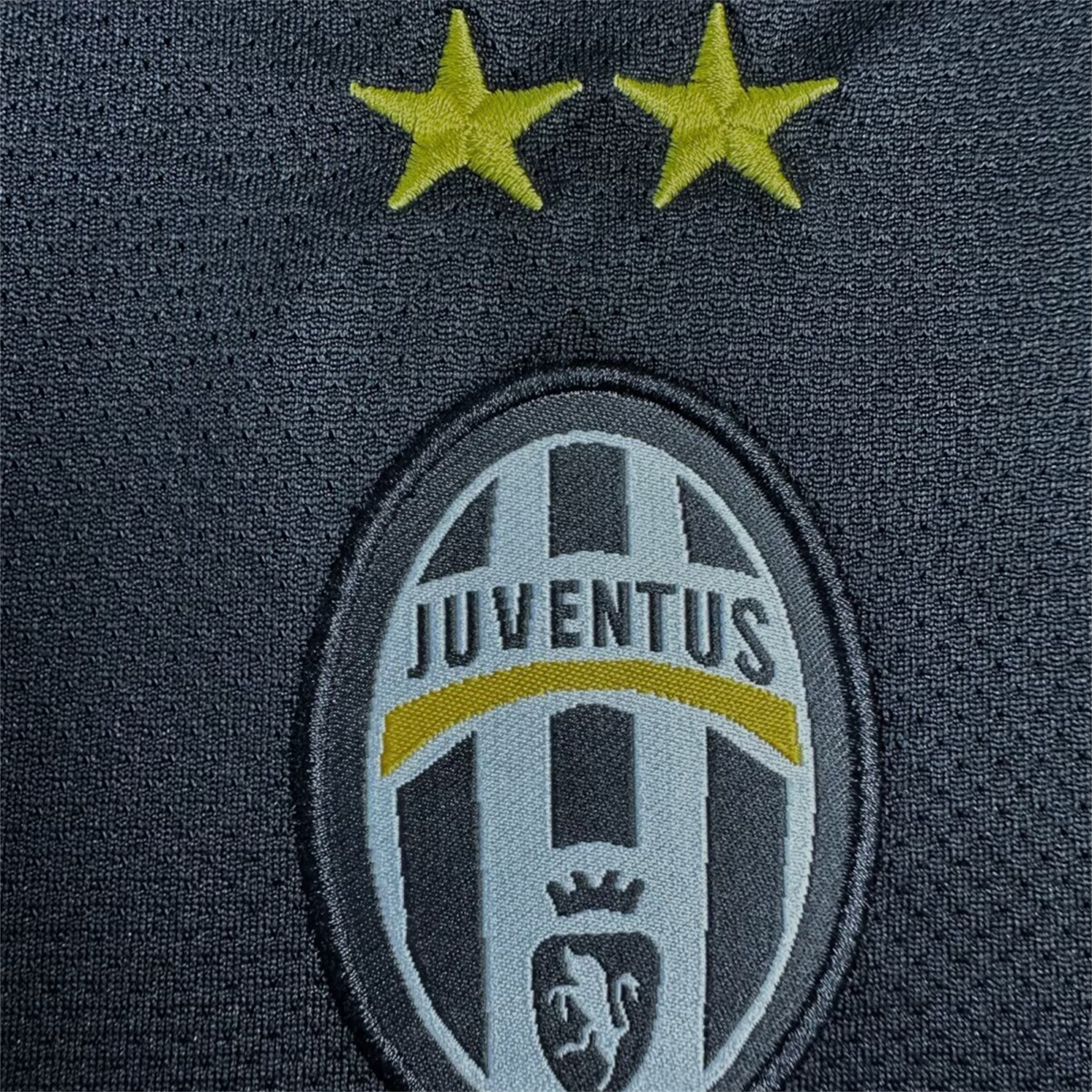 AlphaJersey-Retro Juventus 2012-13 Away Jersey