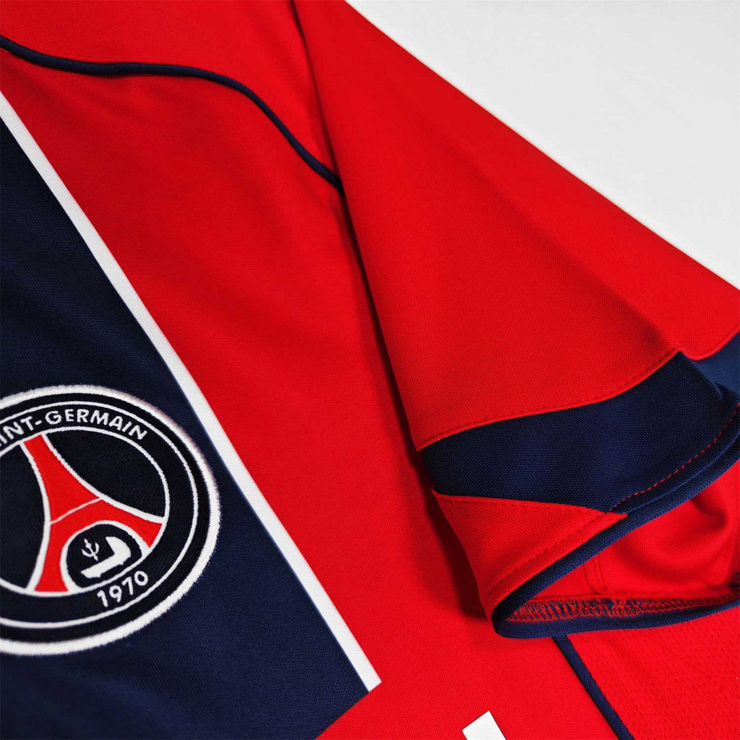 AlphaJersey-Retro Paris Saint-Germain PSG 2004-05 Away Jersey
