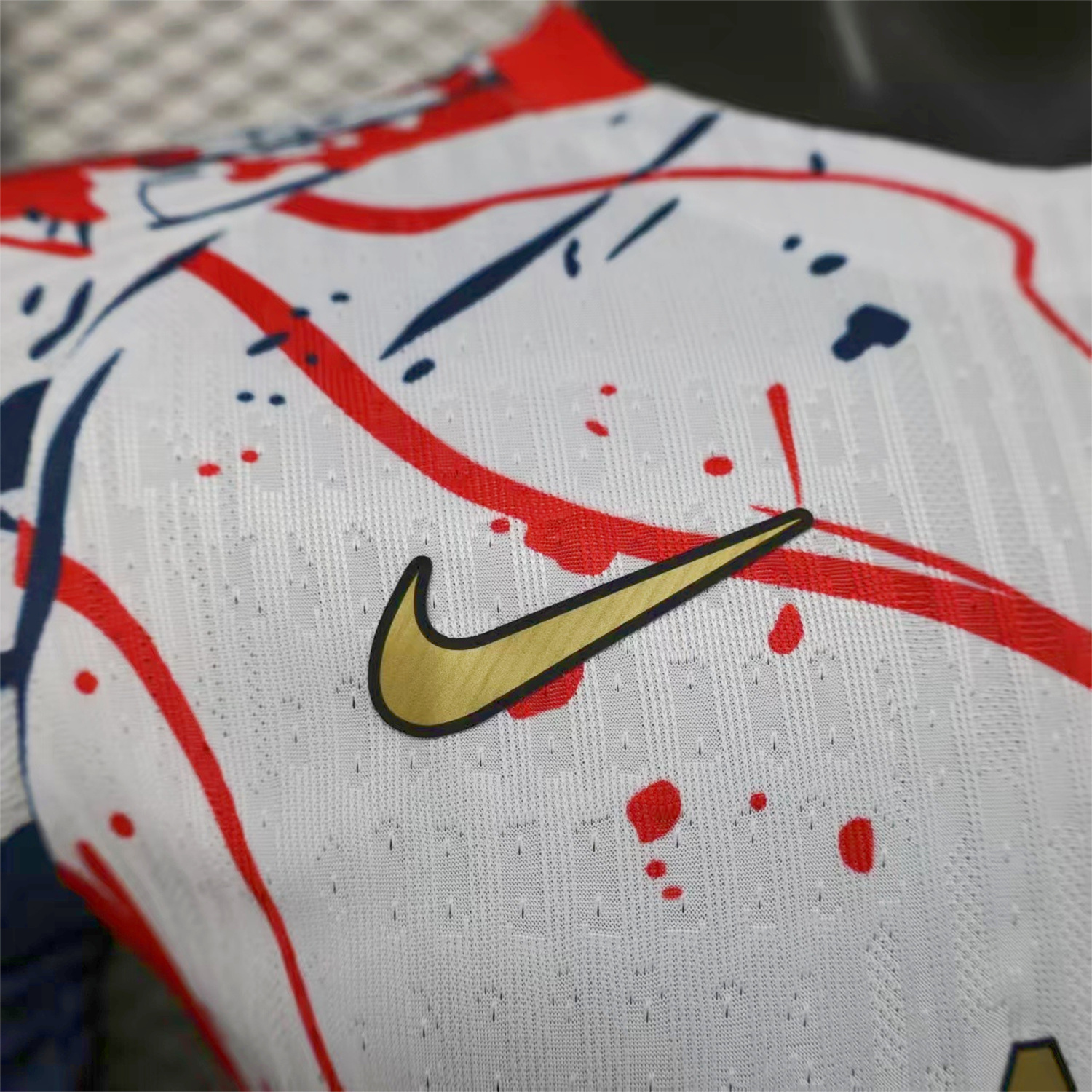 AlphaJersey-Paris Saint-Germain PSG 25-26 Red And Blue Lines White Special Jersey - Player Version