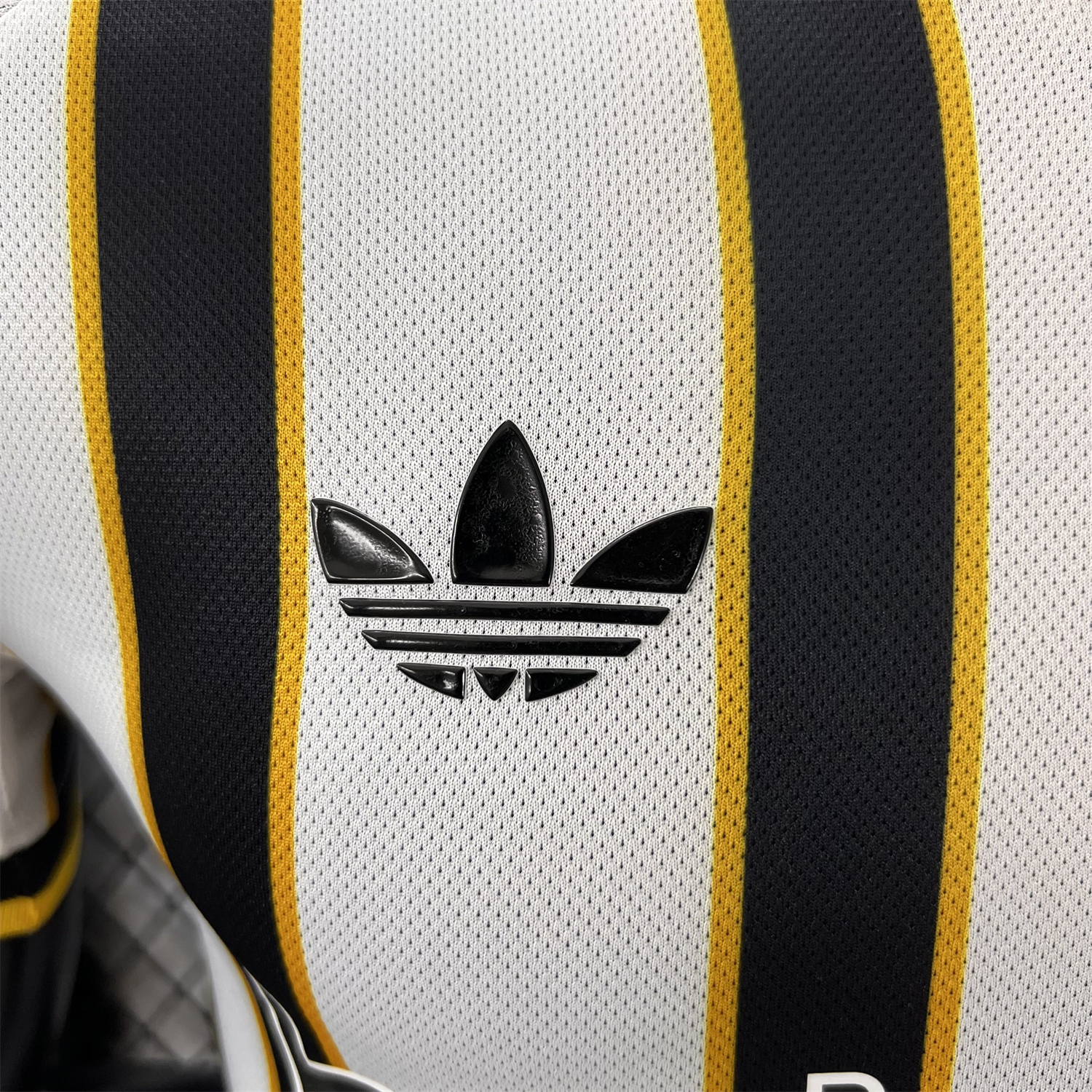 AlphaJersey-Boca Juniors 25-26 Black And White Stripes Jersey - Player Version