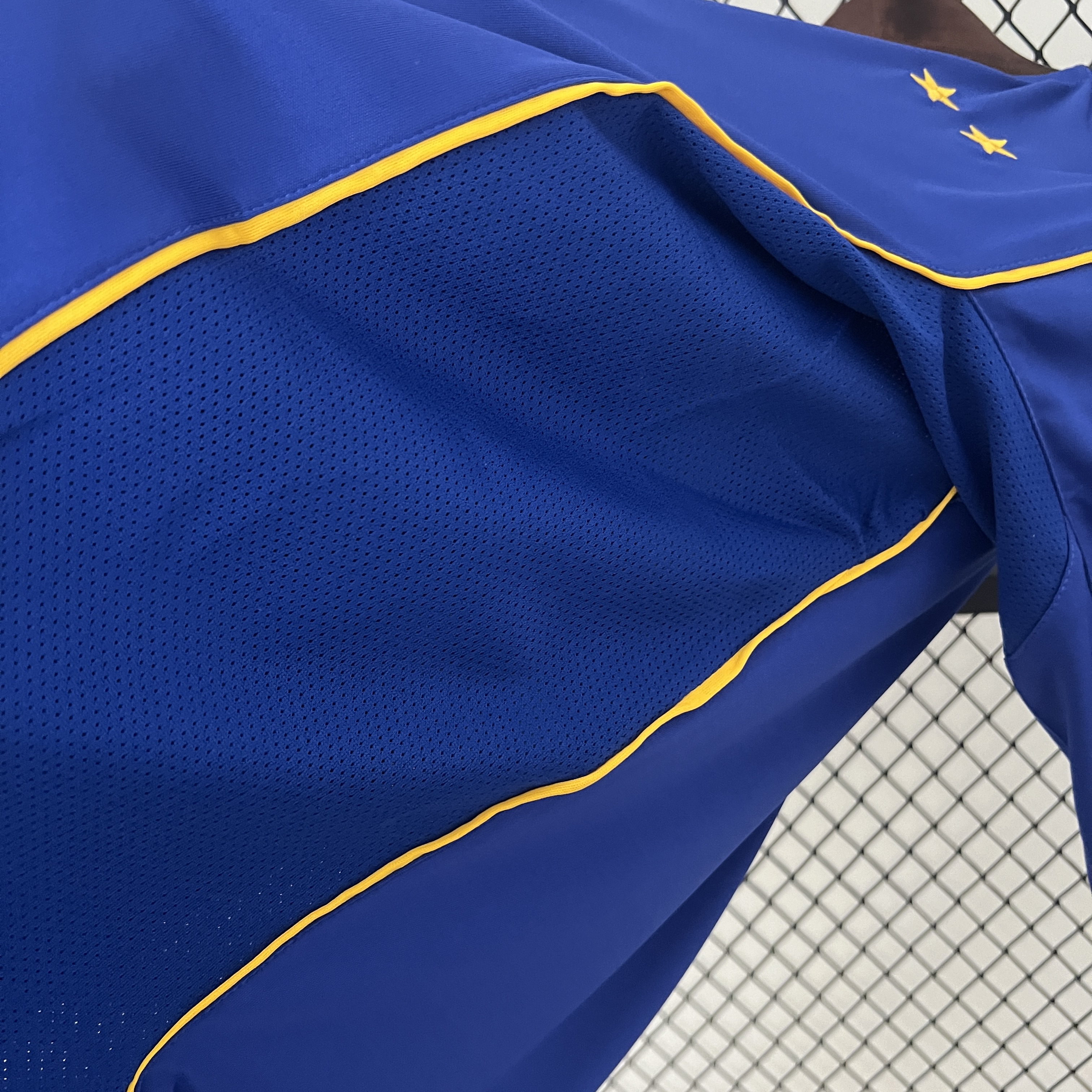 AlphaJersey-Retro Juventus 2004-05 Away Stadium Jersey