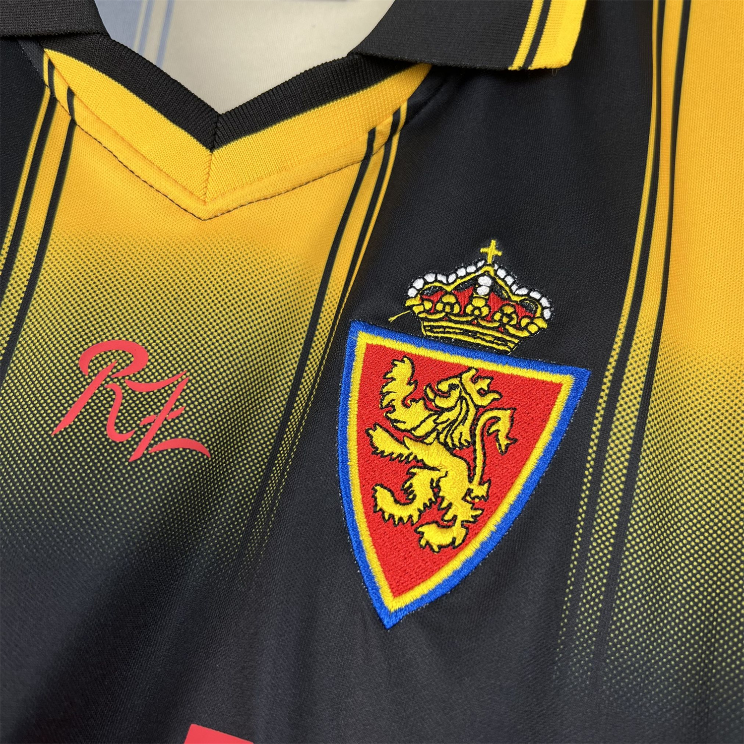 AlphaJersey-Retro Real Zaragoza 2003-04 Away Jersey