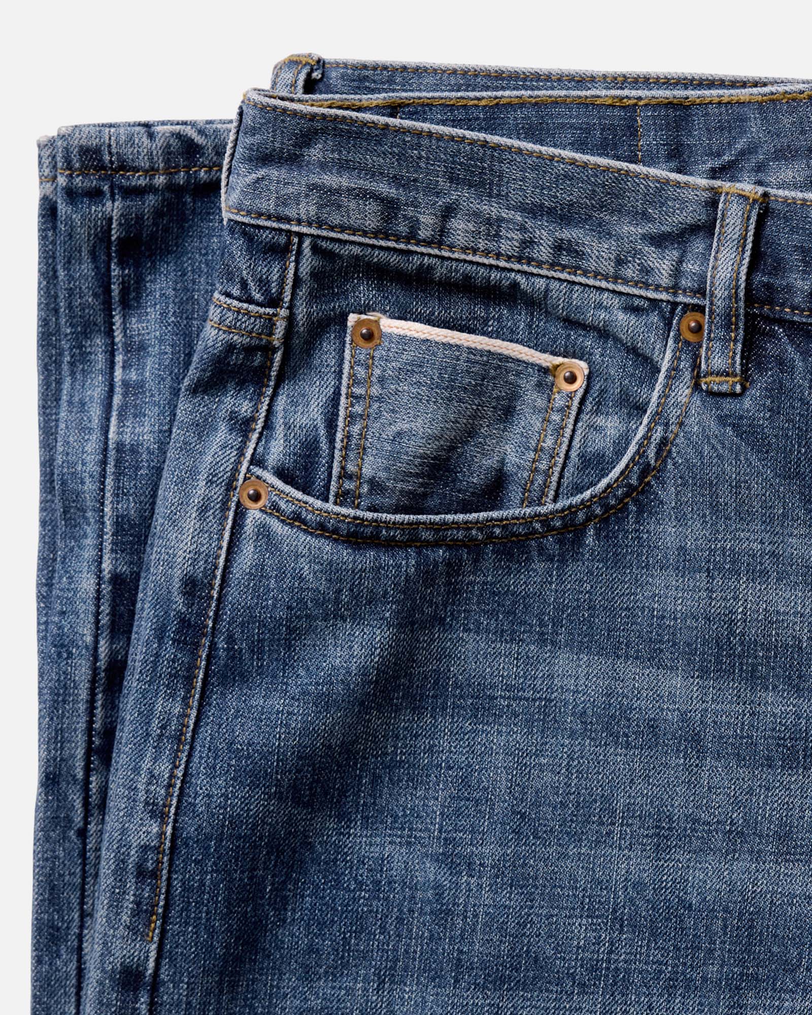 The Straight Jean in Mid Wash Organic Selvedge | Modern Menswear by yycbvcnbmmnbm