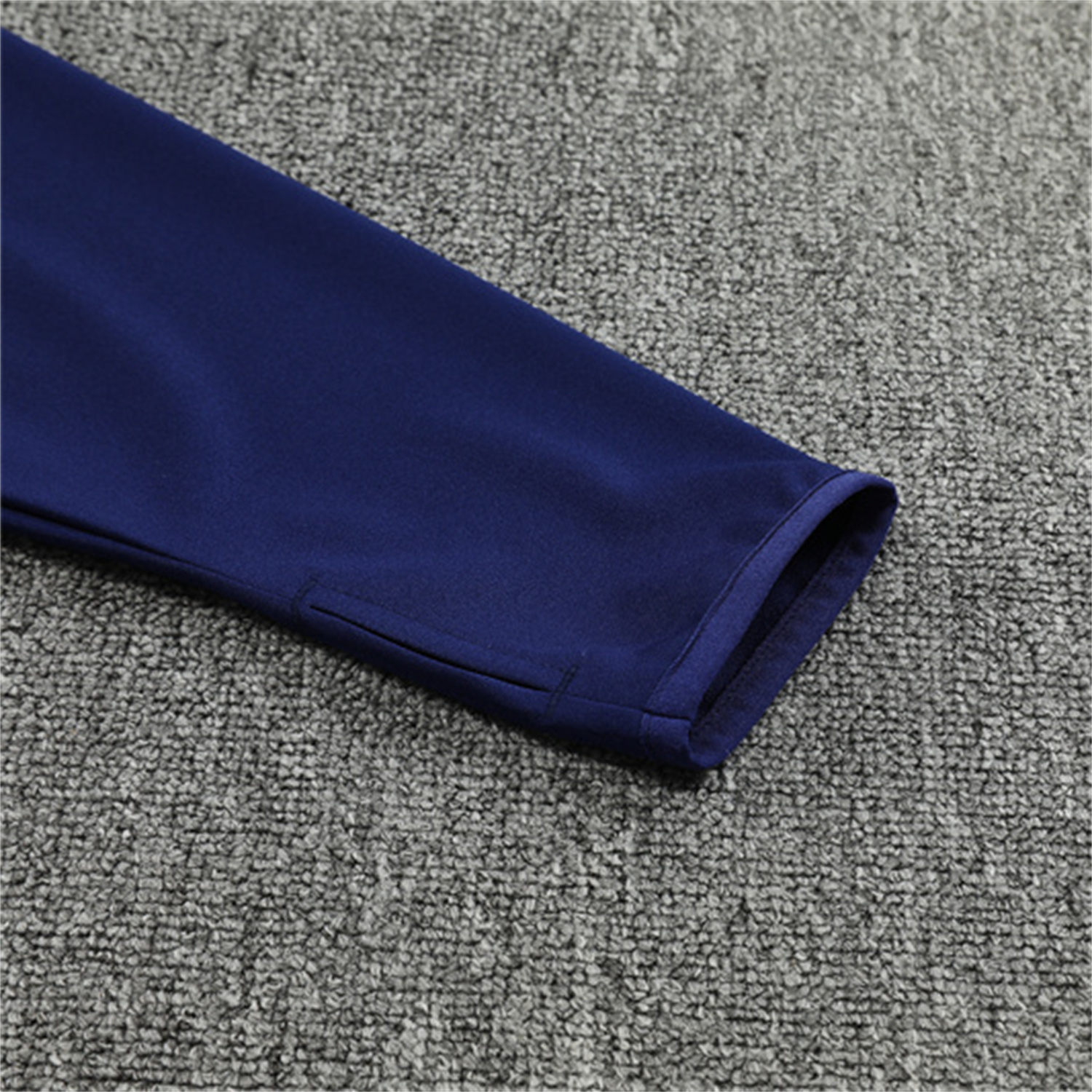 AlphaJersey-Real Madrid 25-26 Long Sleeve Training Set - Deep Blue Top & Pants