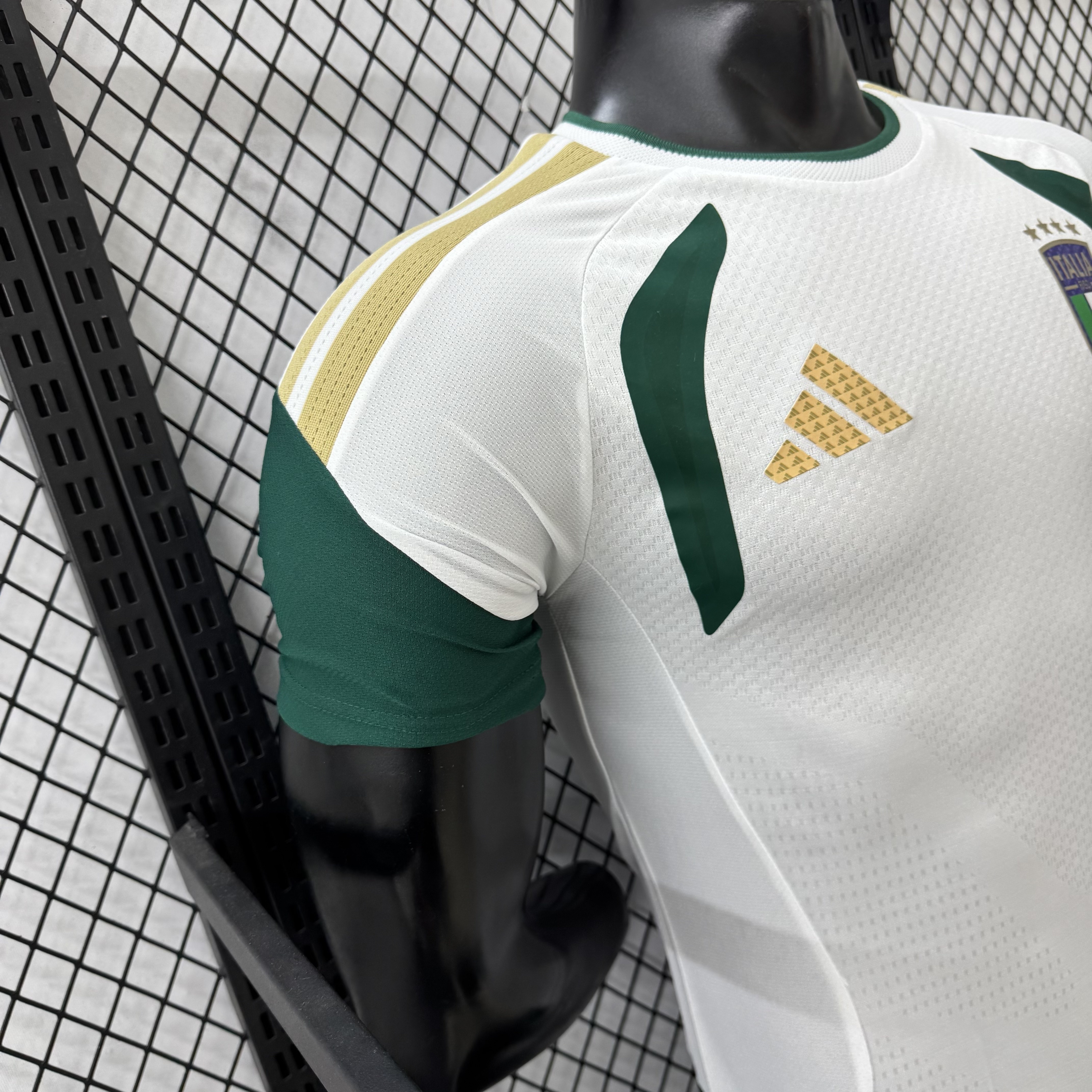 AlphaJersey-Italy 2026 White Pre-Match Training Jersey - Player Version
