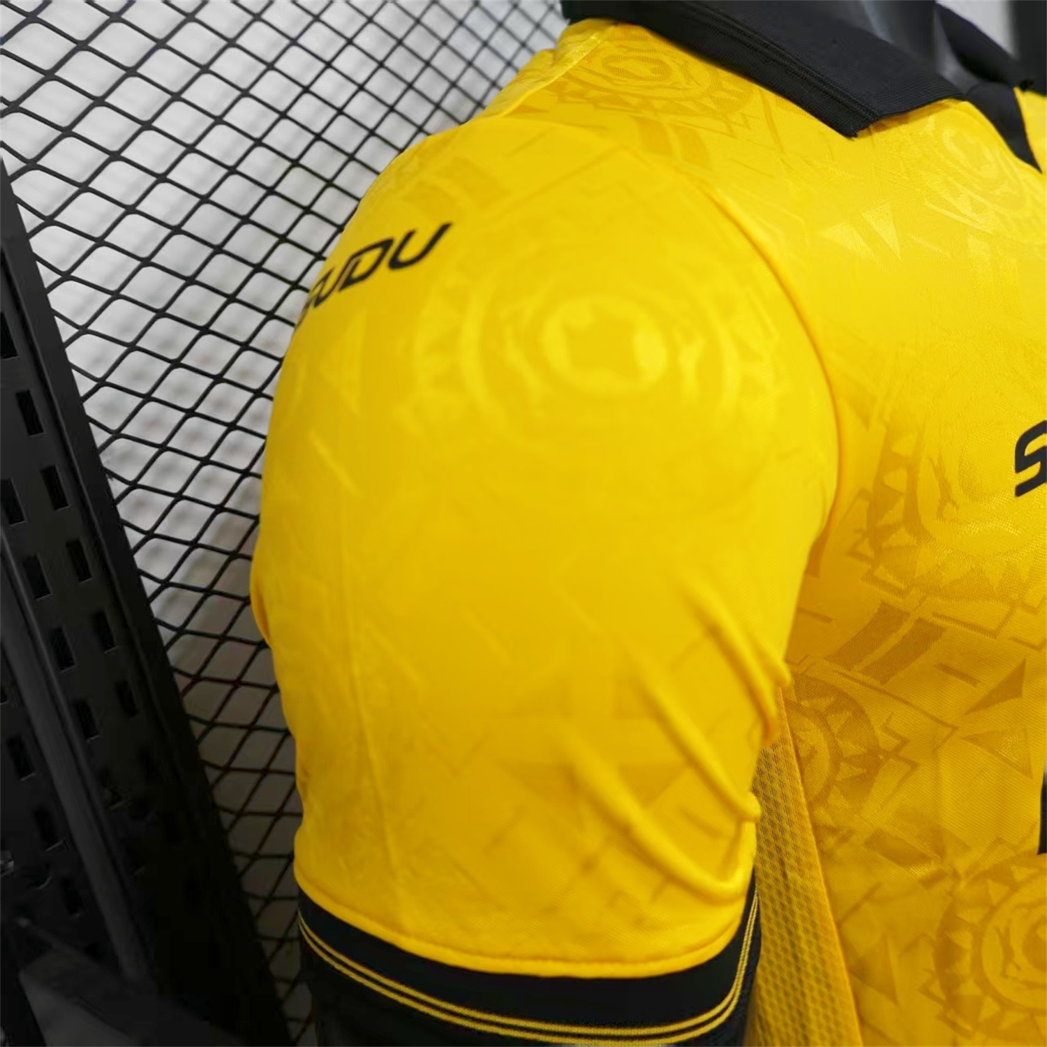 AlphaJersey-Wolverhampton Wanderers Wolves 25-26 Home Jersey - Player Version