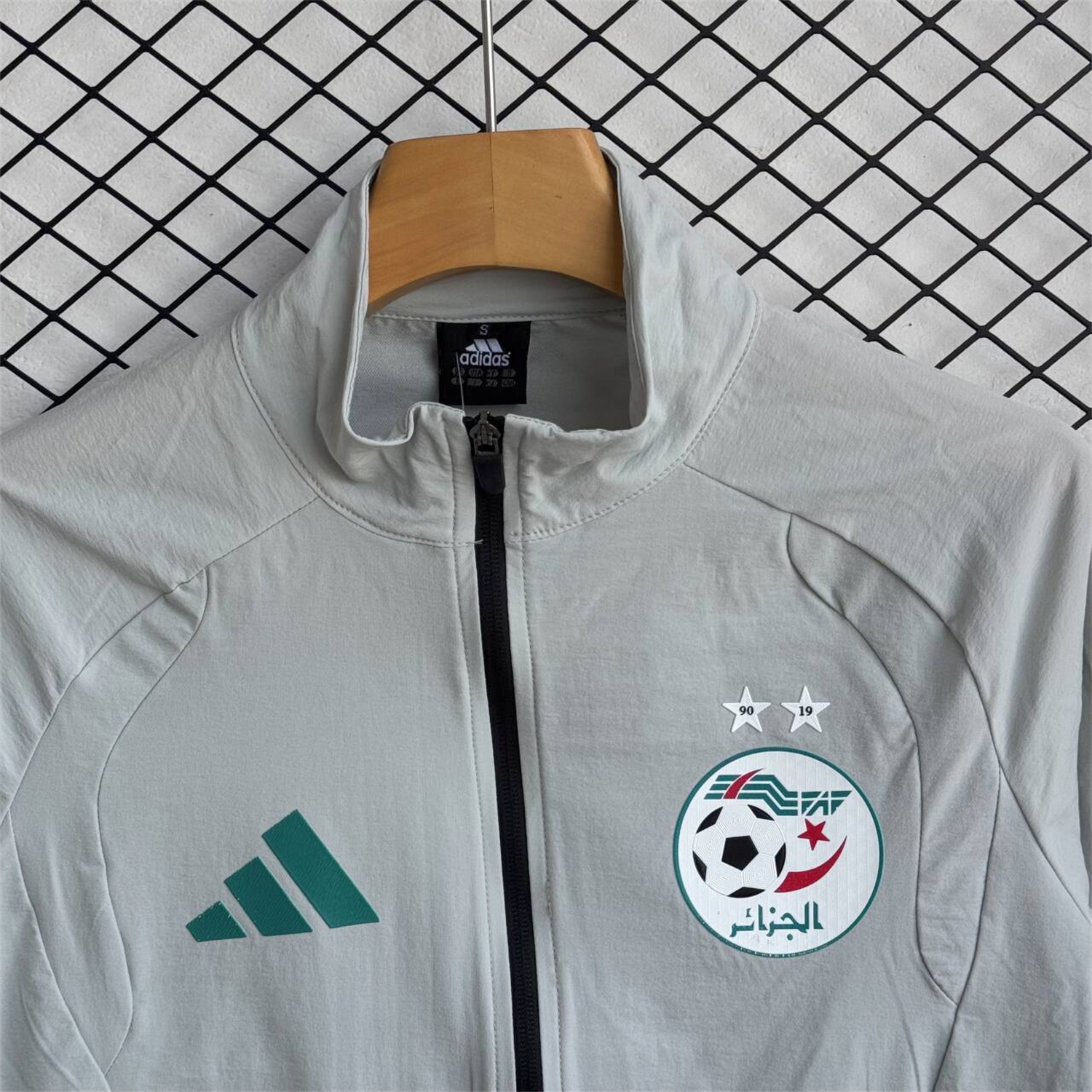 AlphaJersey-Algeria 25-26 Windbreaker Training Set - Light Grey Top and Pants