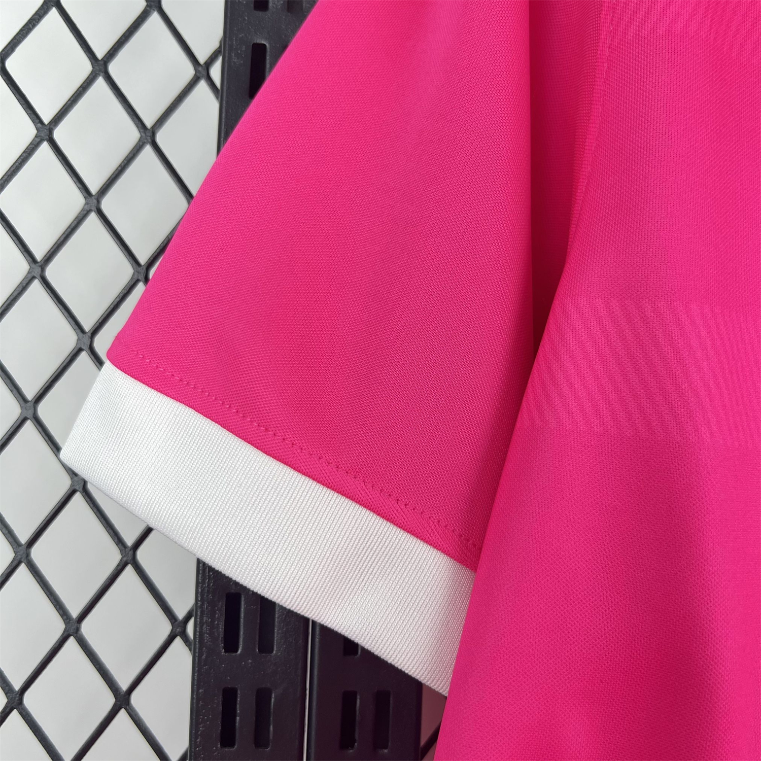 AlphaJersey-Sporting CP 26-27 Pink October Jersey - Fans Version