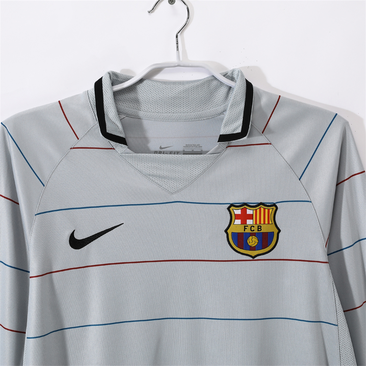 AlphaJersey-Retro Barcelona 03-04 Away Long Sleeves Jersey