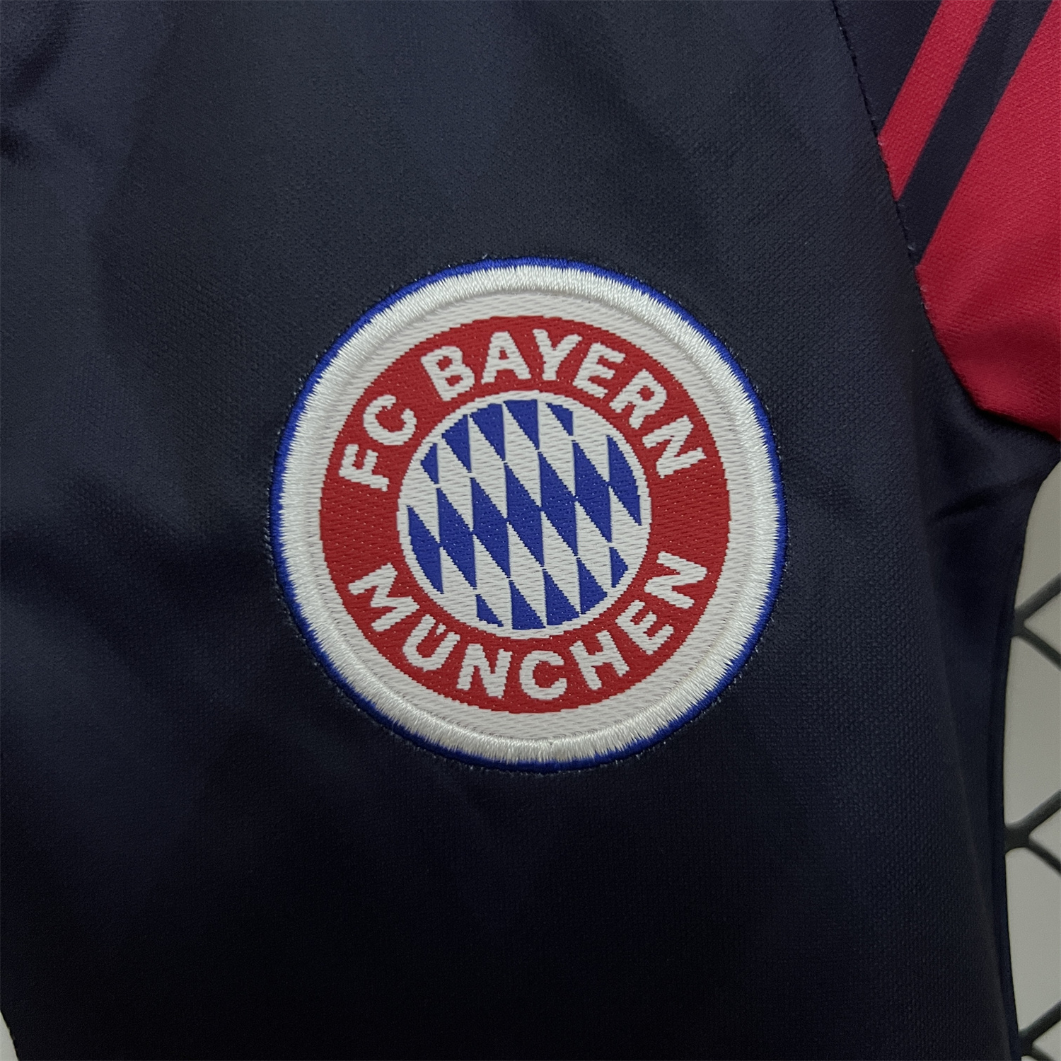 AlphaJersey-Retro Bayern Munich 1997-99 Home Kids Kit