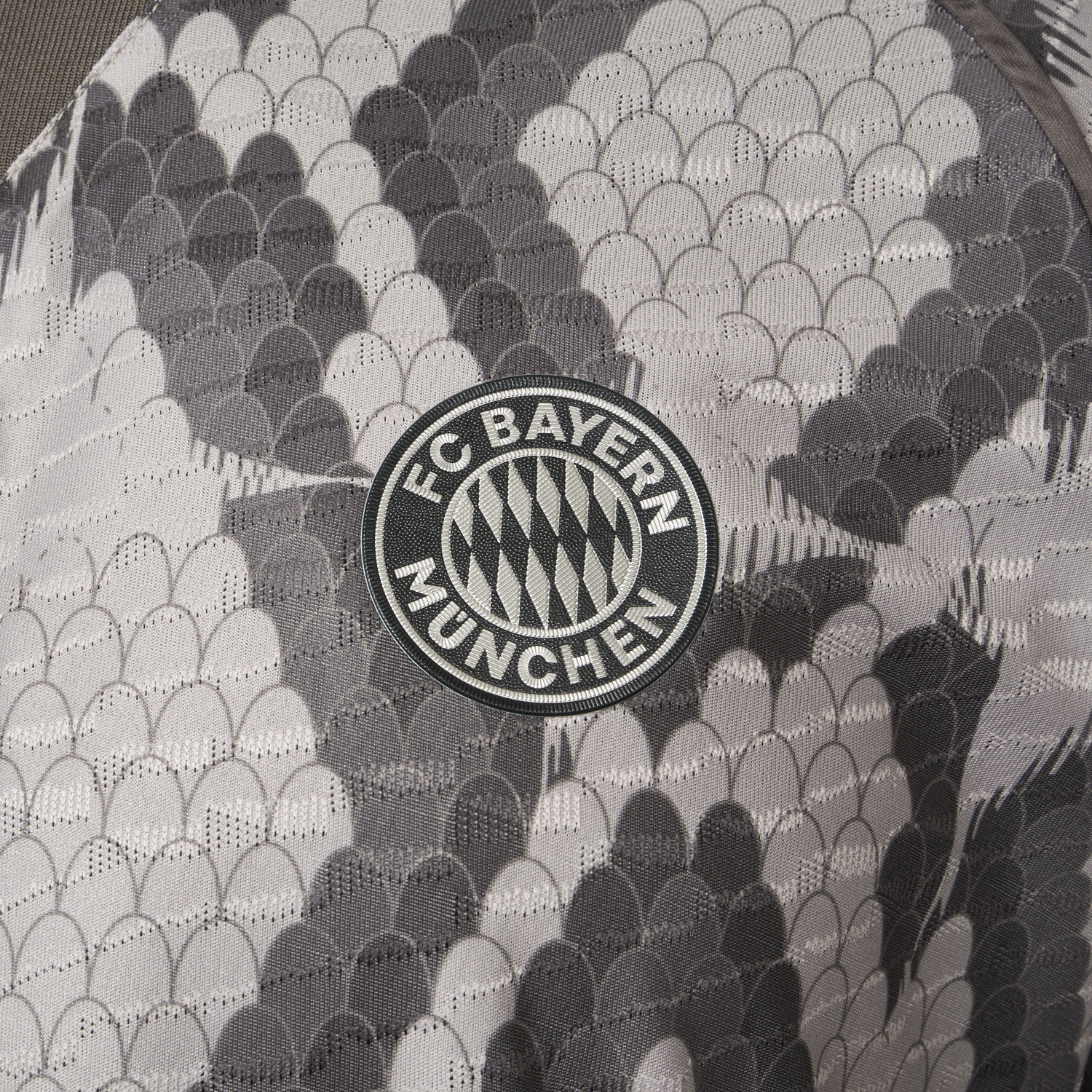 AlphaJersey-Bayern Munich x BSTN 25-26 Brown Special Edition Jersey - Player Version