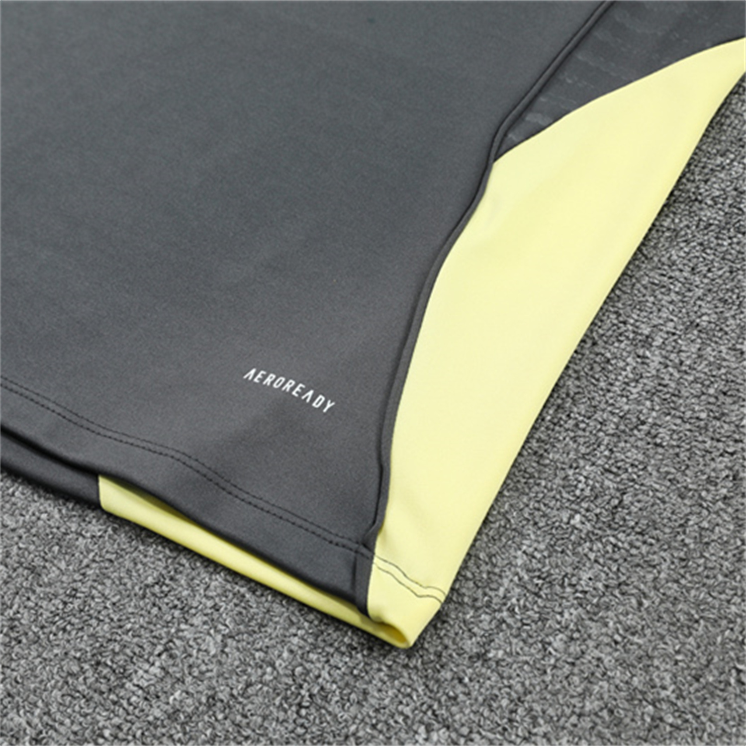 AlphaJersey-Real Madrid 25-26 Kid Long Sleeves Training Set - Gray Top & Gray Pants