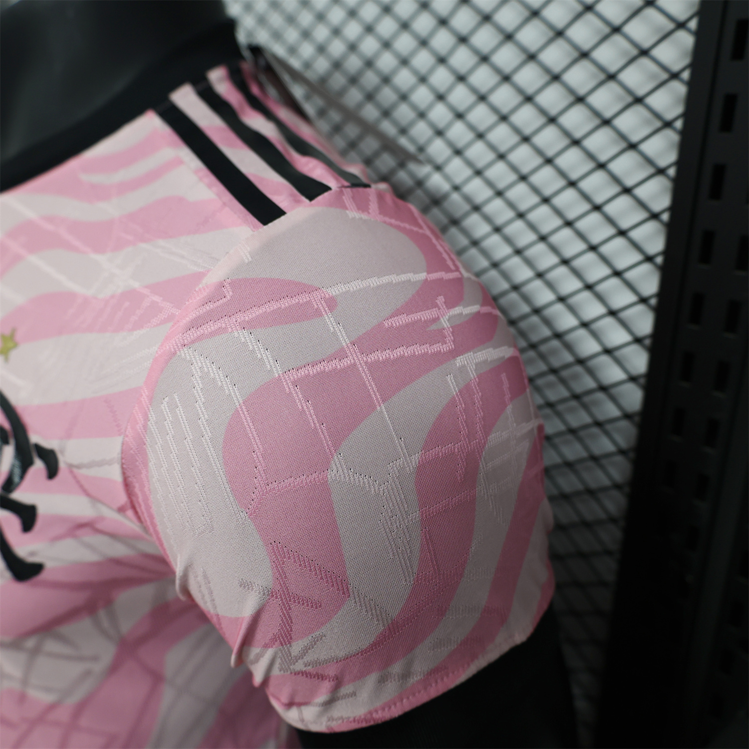 AlphaJersey-Flamengo 25-26 Pink Ripples Special Jersey - Player Version