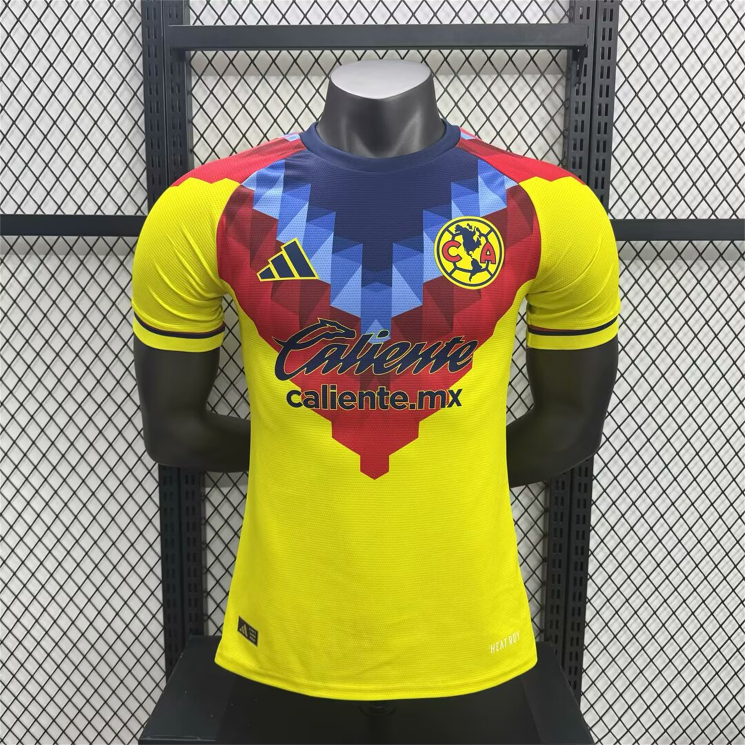 AlphaJersey-Club América 25-26 Blue and Red V-Shaped Camouflage Yellow Jersey - Player Version