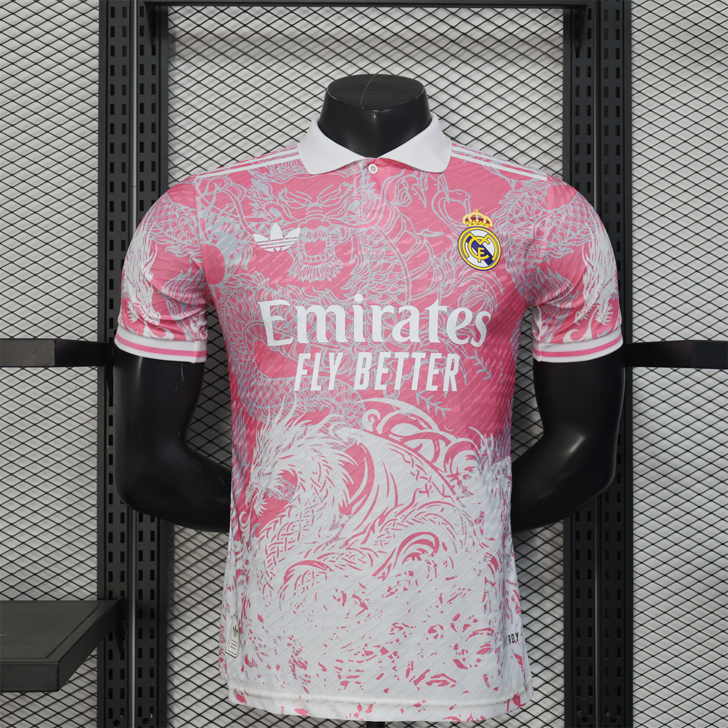 AlphaJersey-Real Madrid 25-26 Pink and White Gradient Chinese and Western Style Dragon Jersey - Player Version