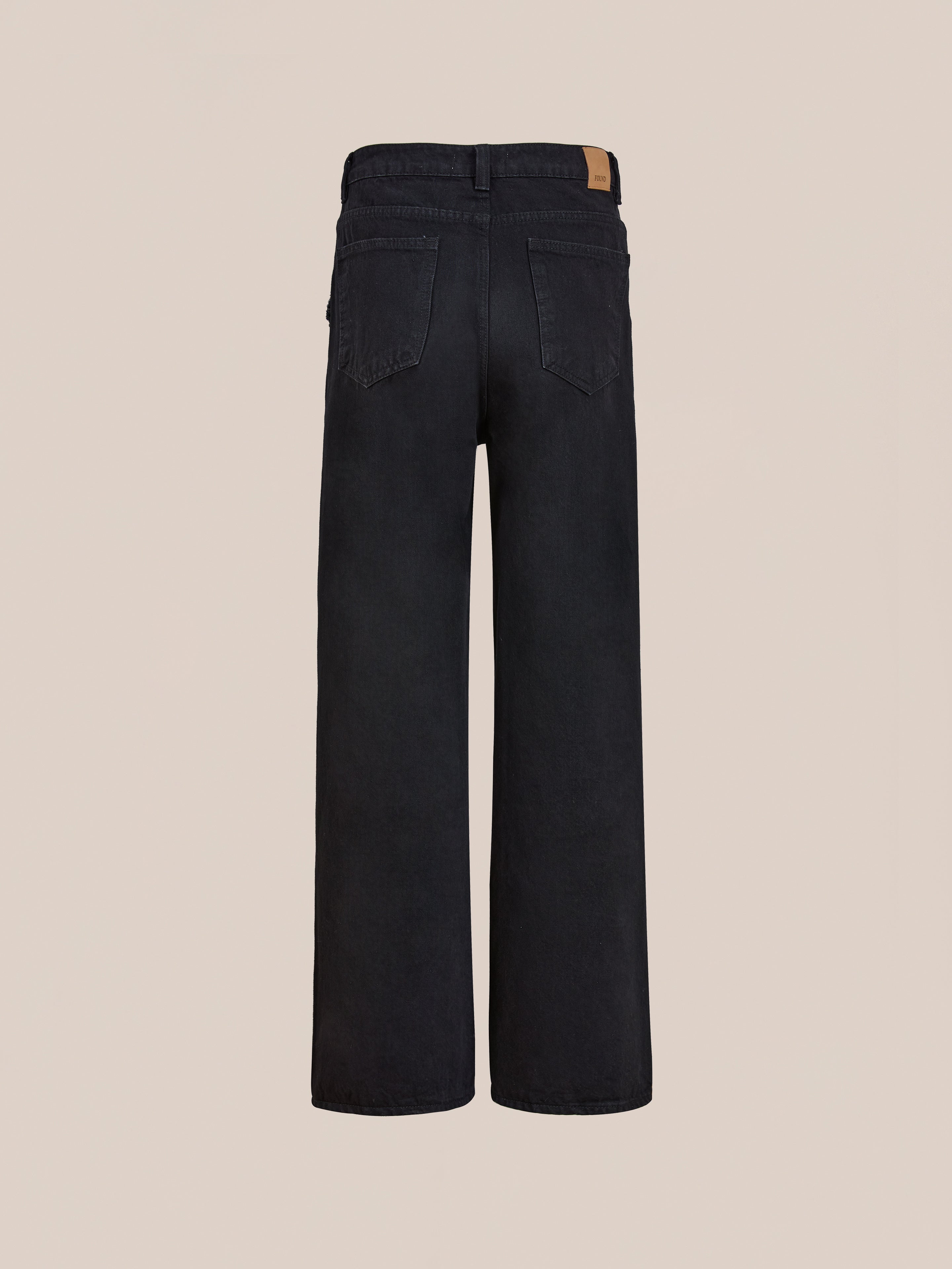 Pleated Relaxed Fit Jeans | Modern Menswear by yycbvcnbmmnbm