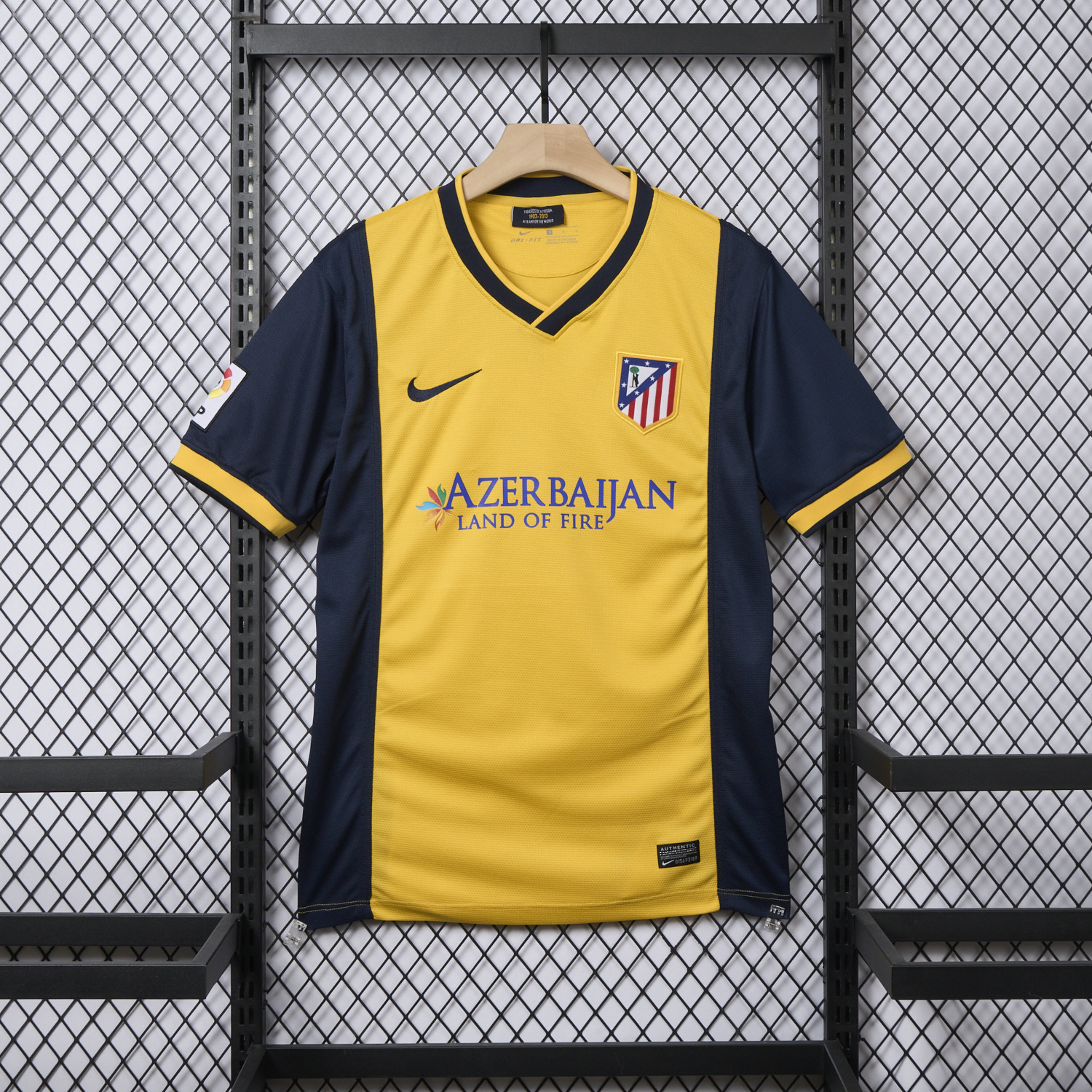 AlphaJersey-Retro Atletico Madrid 2013-14 Away Jersey