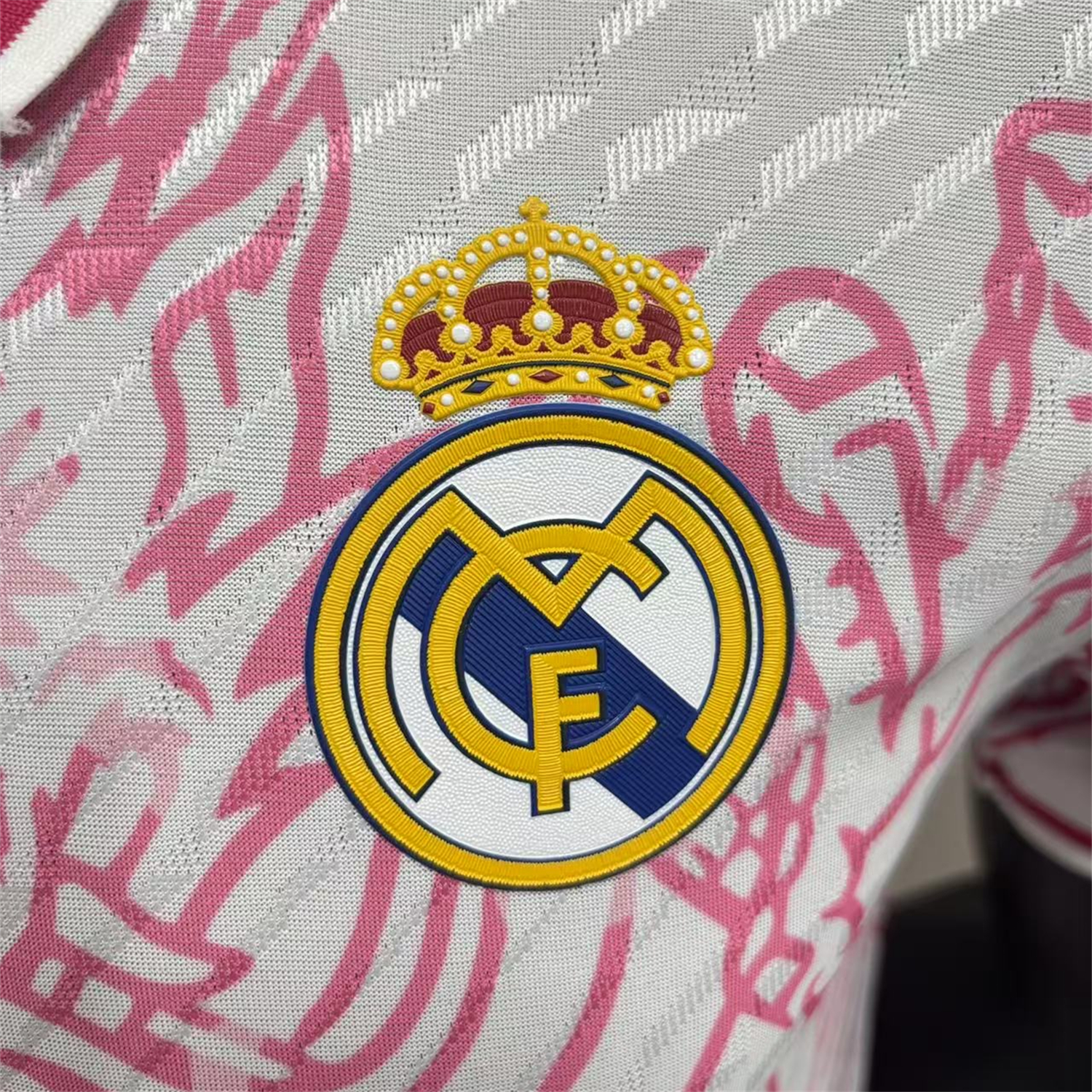 AlphaJersey-Real Madrid 25-26 Pink and White Dragon Pattern Jersey - Player Version
