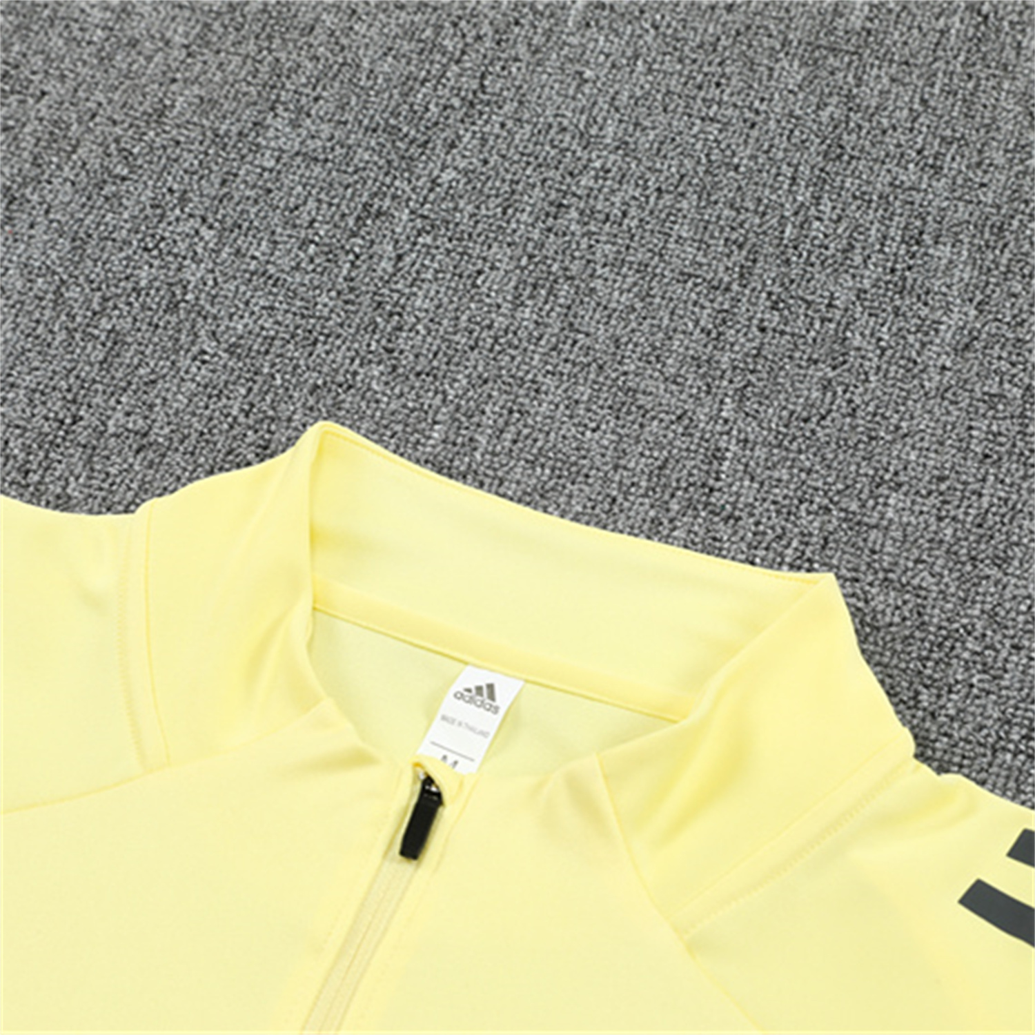AlphaJersey-Real Madrid 25-26 Kid Long Sleeves Training Set - Yellow Top & Gray Pants