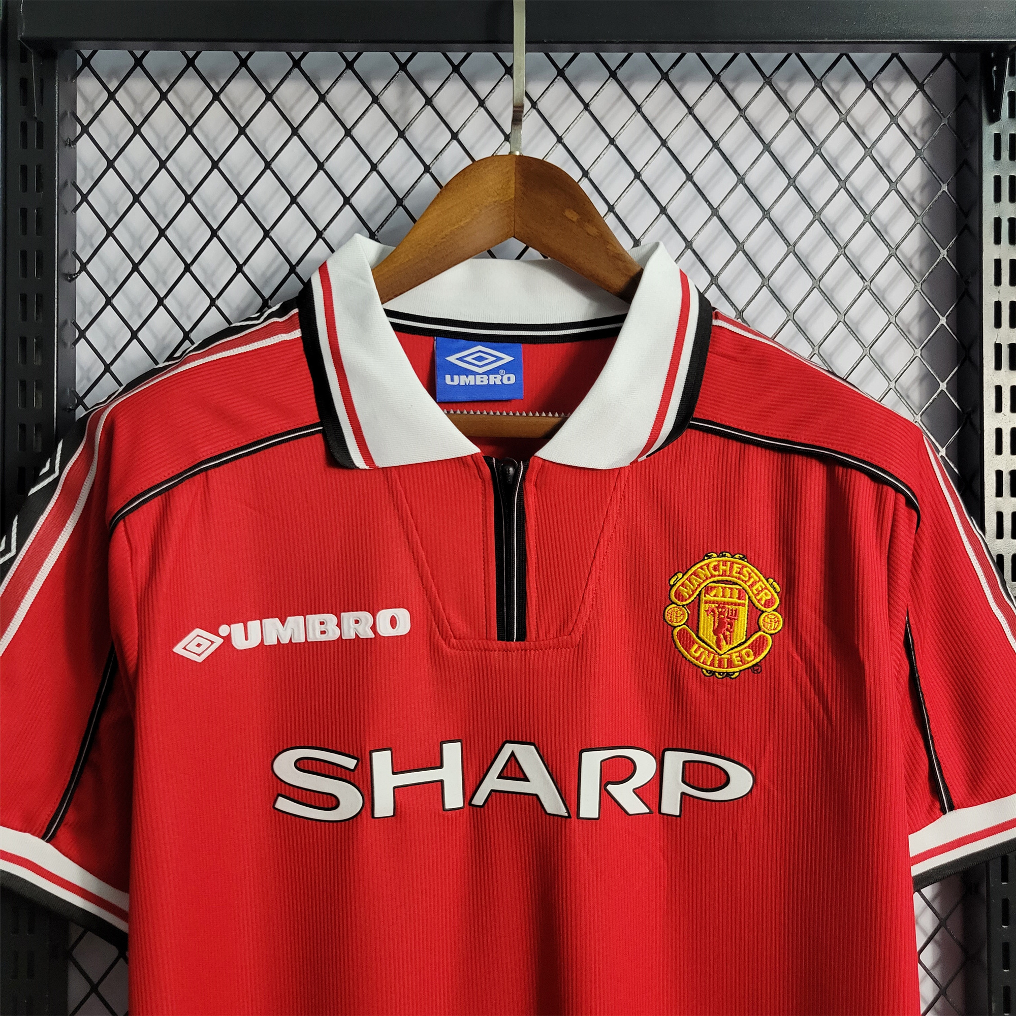AlphaJersey-Retro Manchester United 98-99 Home Jersey