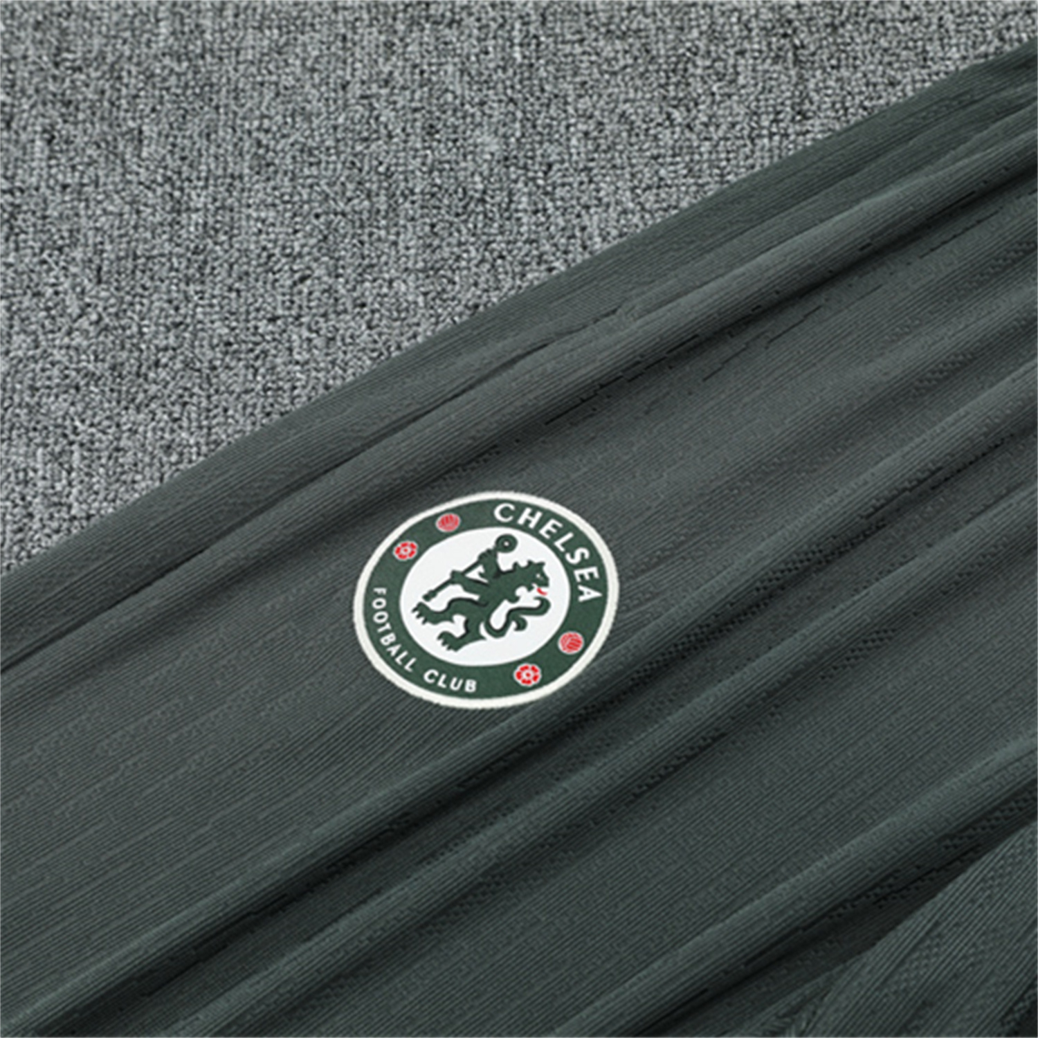 AlphaJersey-C.H.E.L.S.E.A 25-26 Kid Long Sleeves Training Set - Army Green Top & Army Green Shorts
