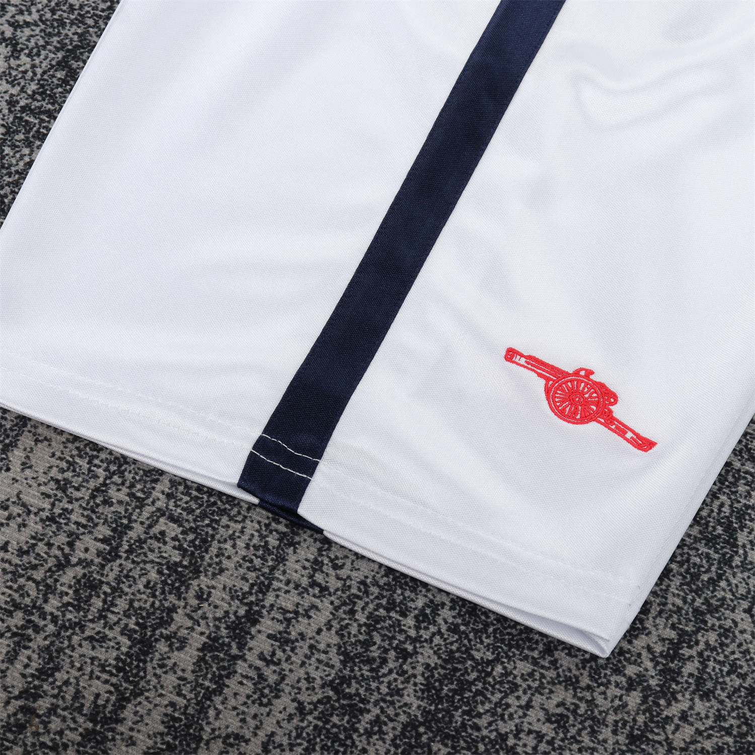AlphaJersey-Retro Arsenal 2001-02 Home Kids Kit
