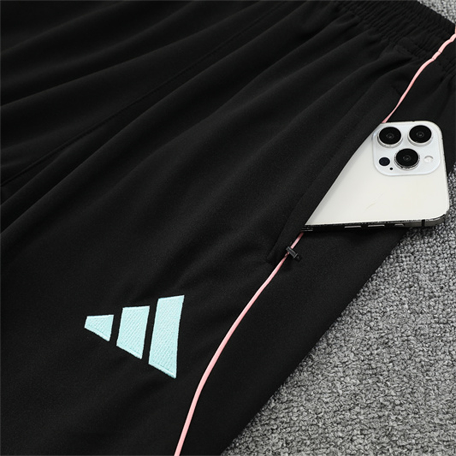 AlphaJersey-Juventus 25-26 Kids Long Sleeve Training Set - White Top and Black Pants