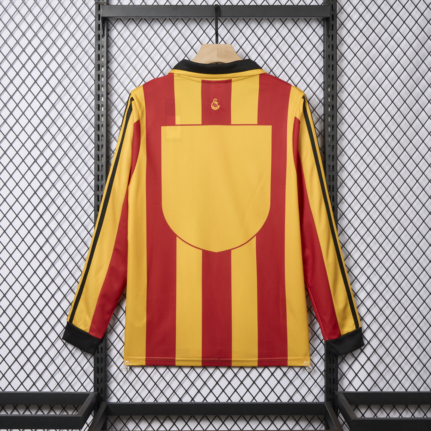 AlphaJersey-Retro Galatasaray 1999-00 Home Long Sleeves Jersey
