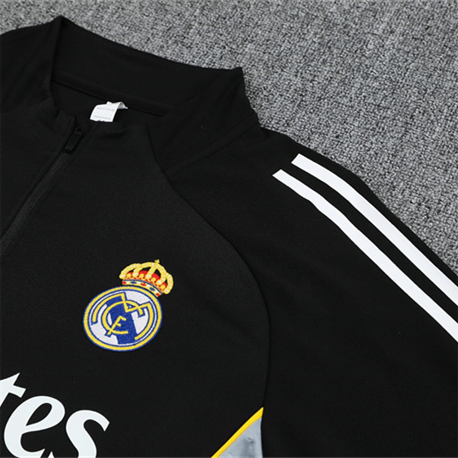 AlphaJersey-Real Madrid 25-26 Kid Long Sleeves Training Set - Black Top & Black Pants
