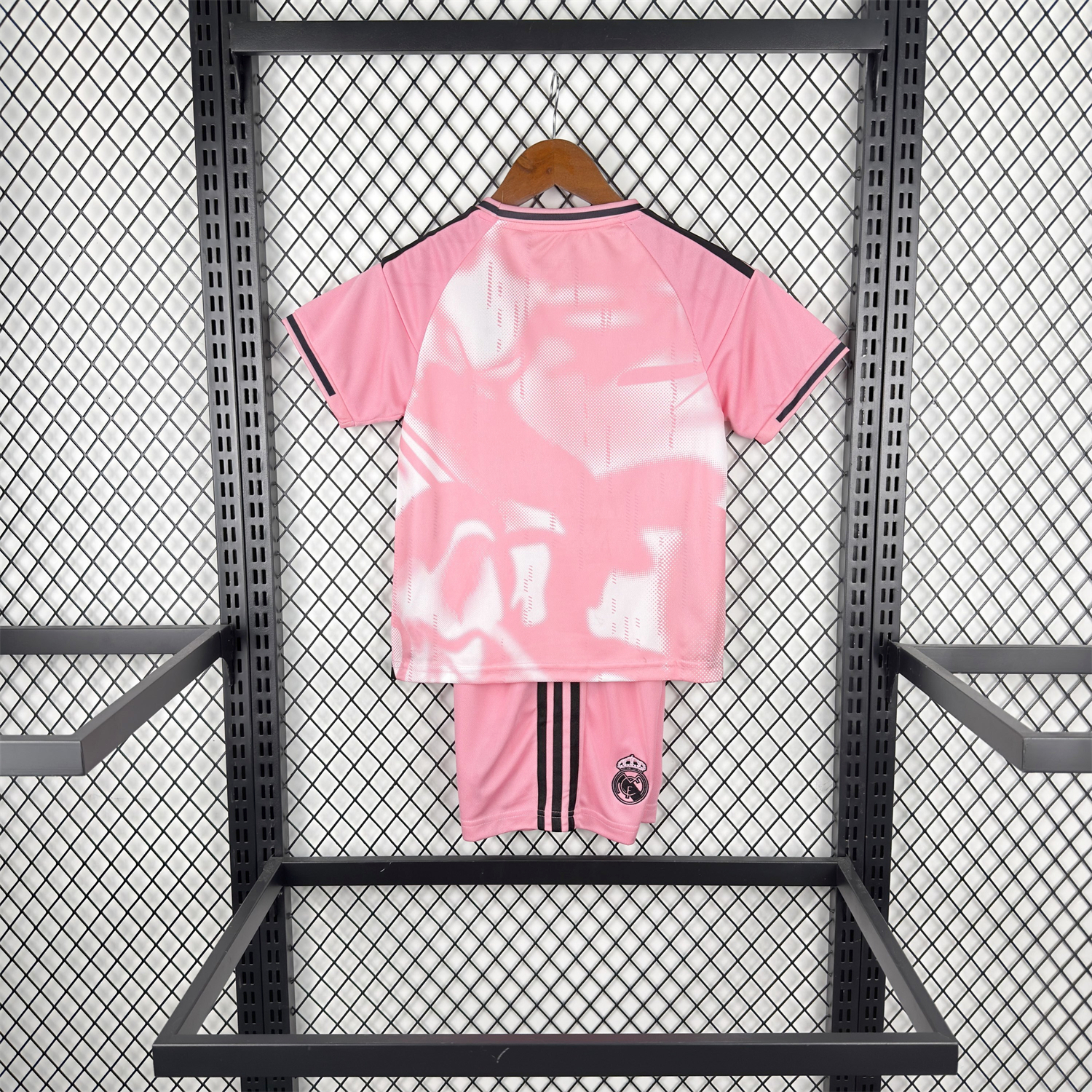 AlphaJersey-Real Madrid 26-27 Pink Special Kids Kit